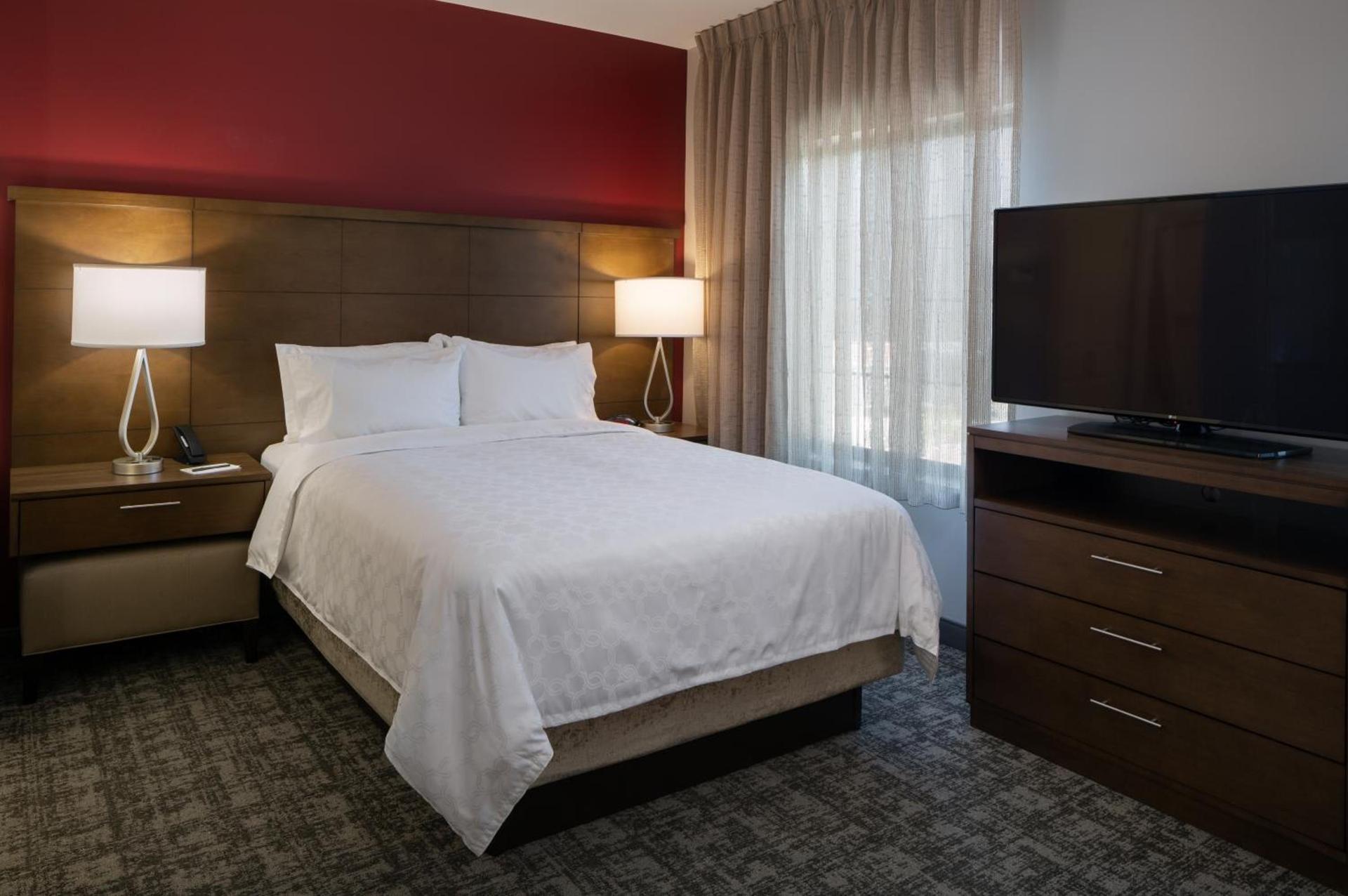 Staybridge Suites - Phoenix – Biltmore Area by IHG photo 20