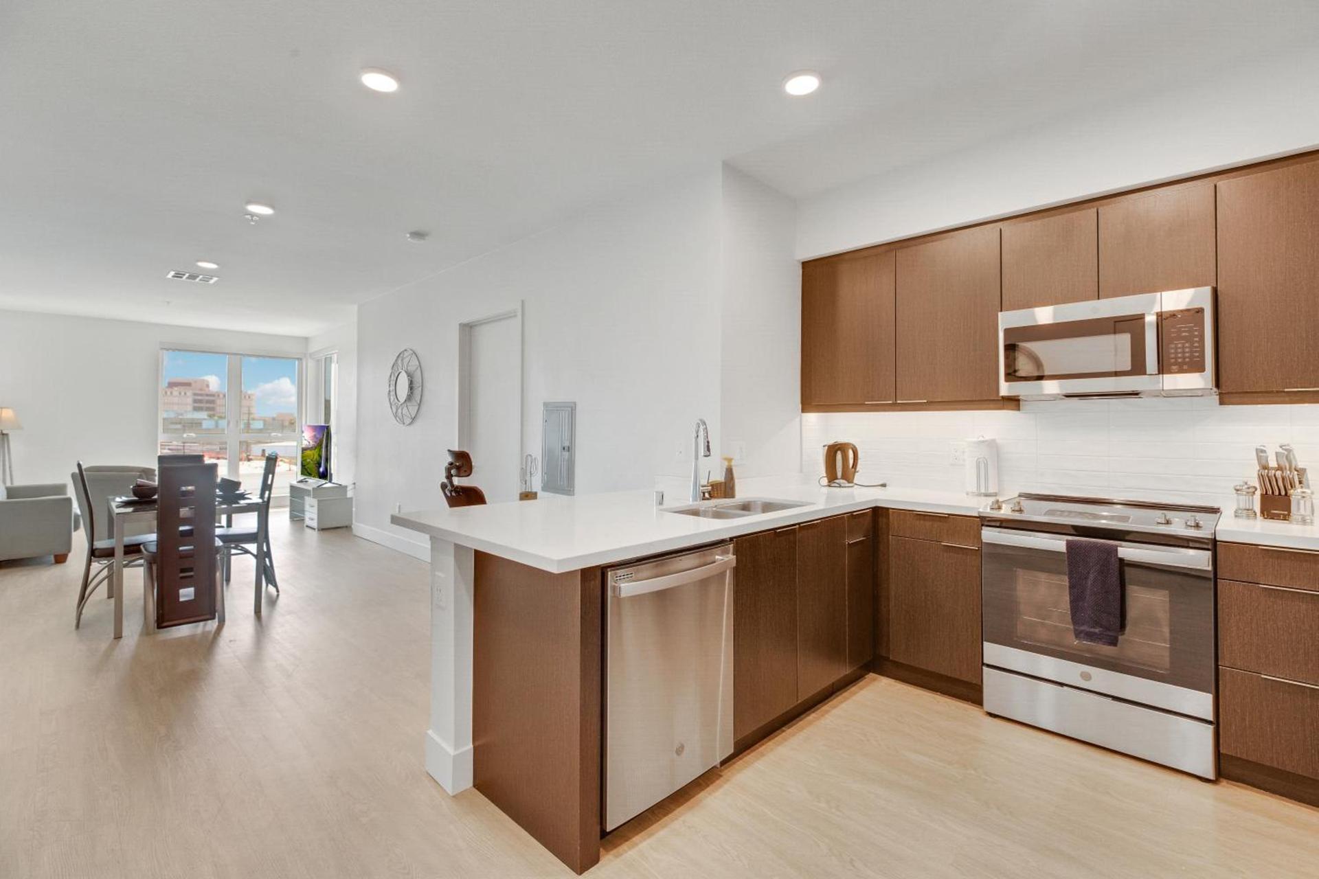 Apart Hotel near Dodgers Stadium photo 10