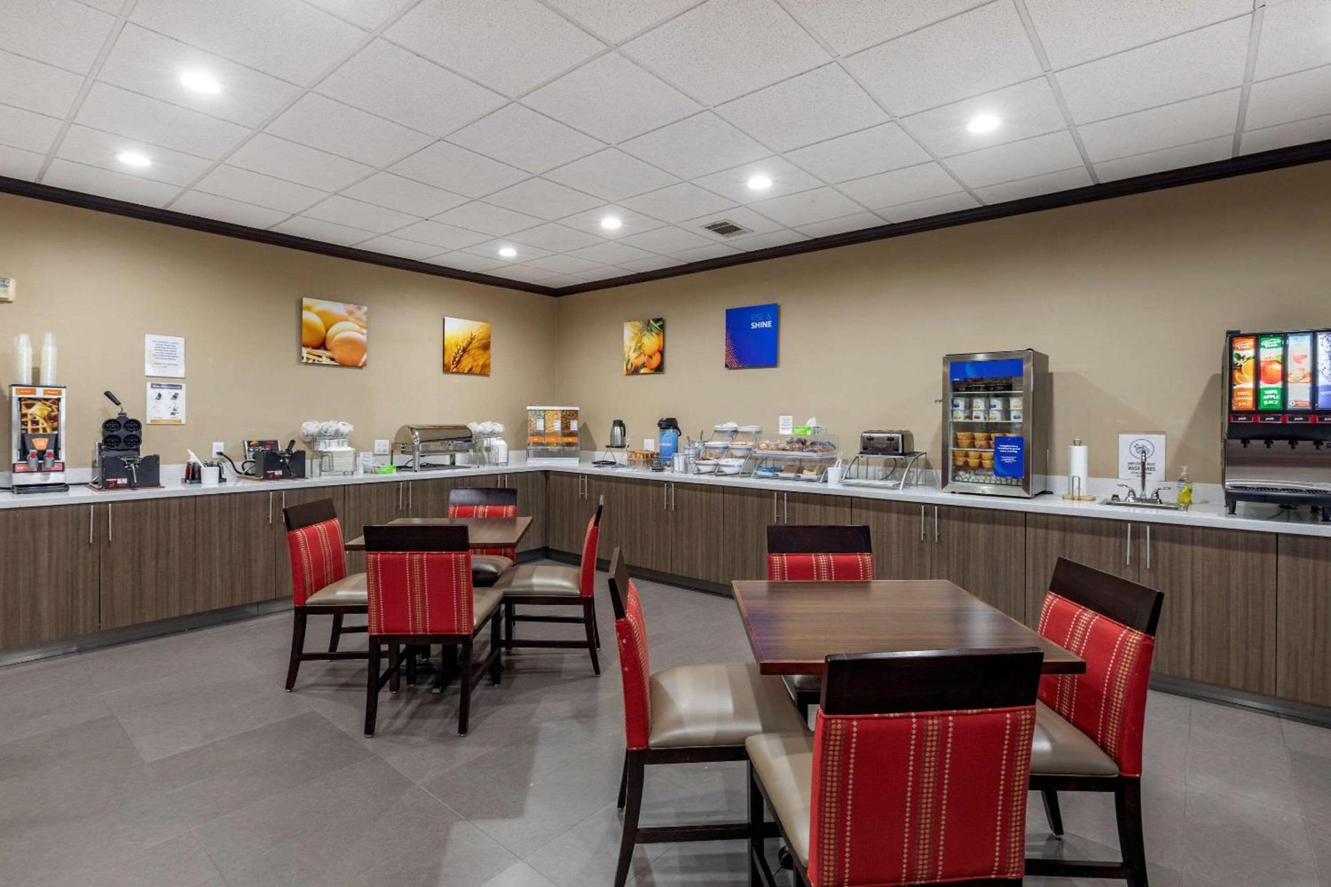 Comfort Suites Waco Near University Area photo 28