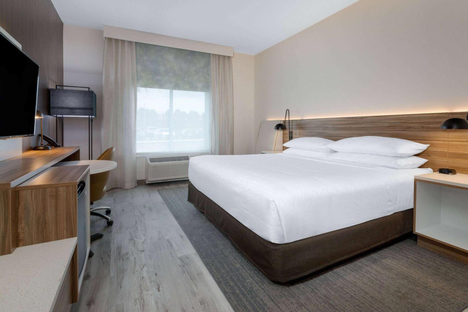 Wyndham Garden Orlando Airport - Free Airport Shuttle photo 15