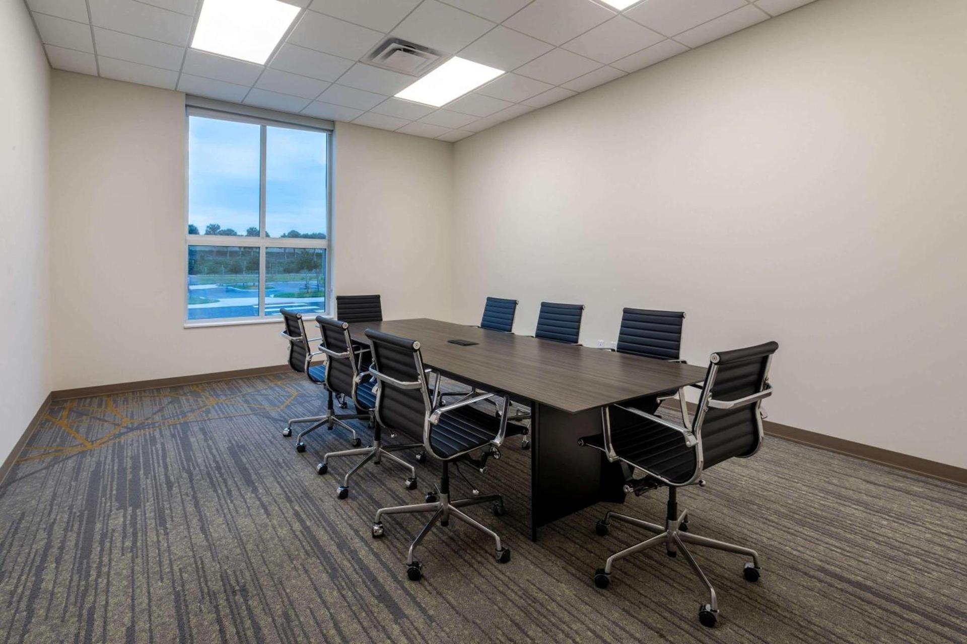 Wyndham Garden Orlando Airport - Free Airport Shuttle photo 21