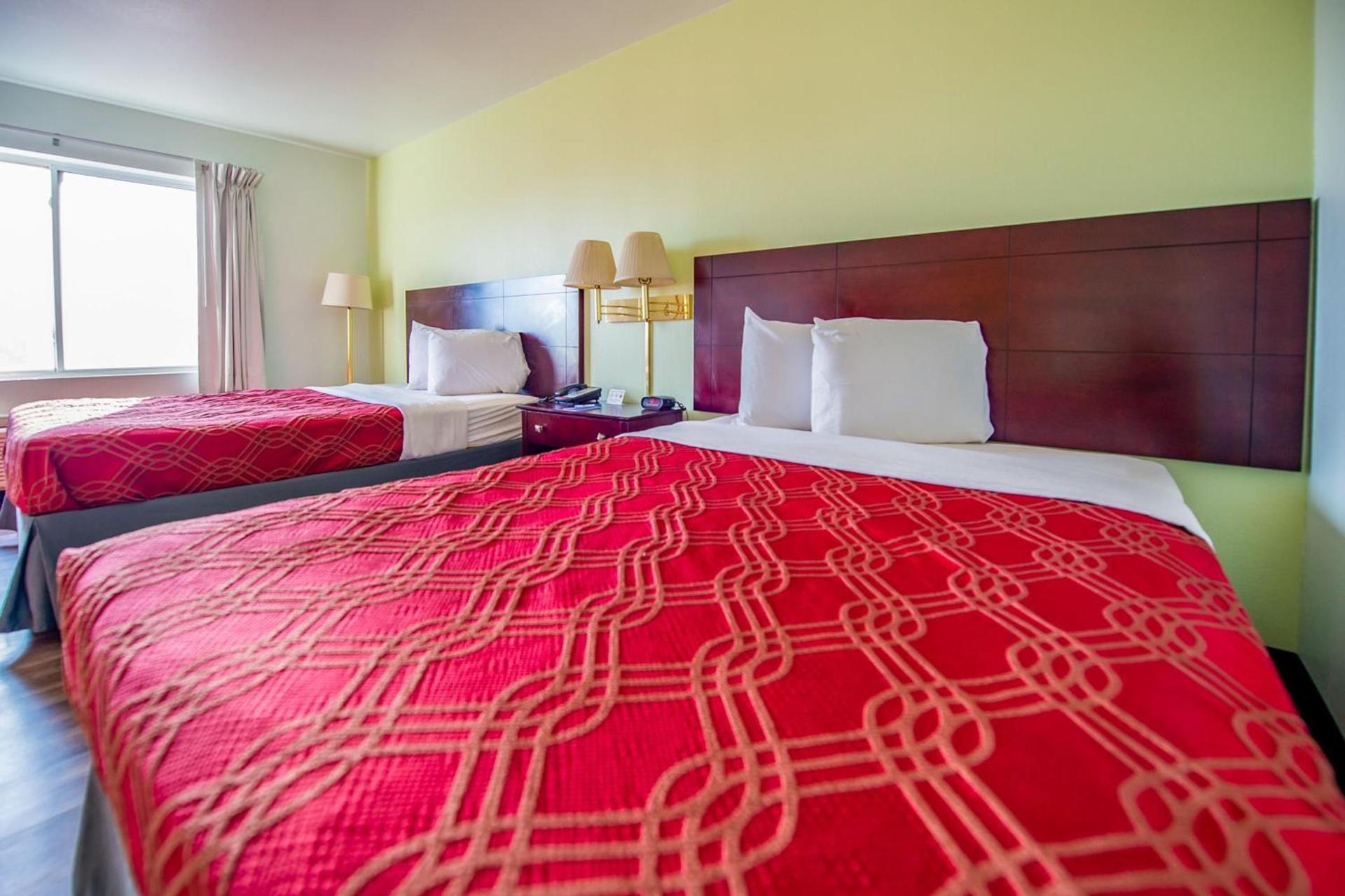 Rodeway Inn Central Colorado Springs photo 44
