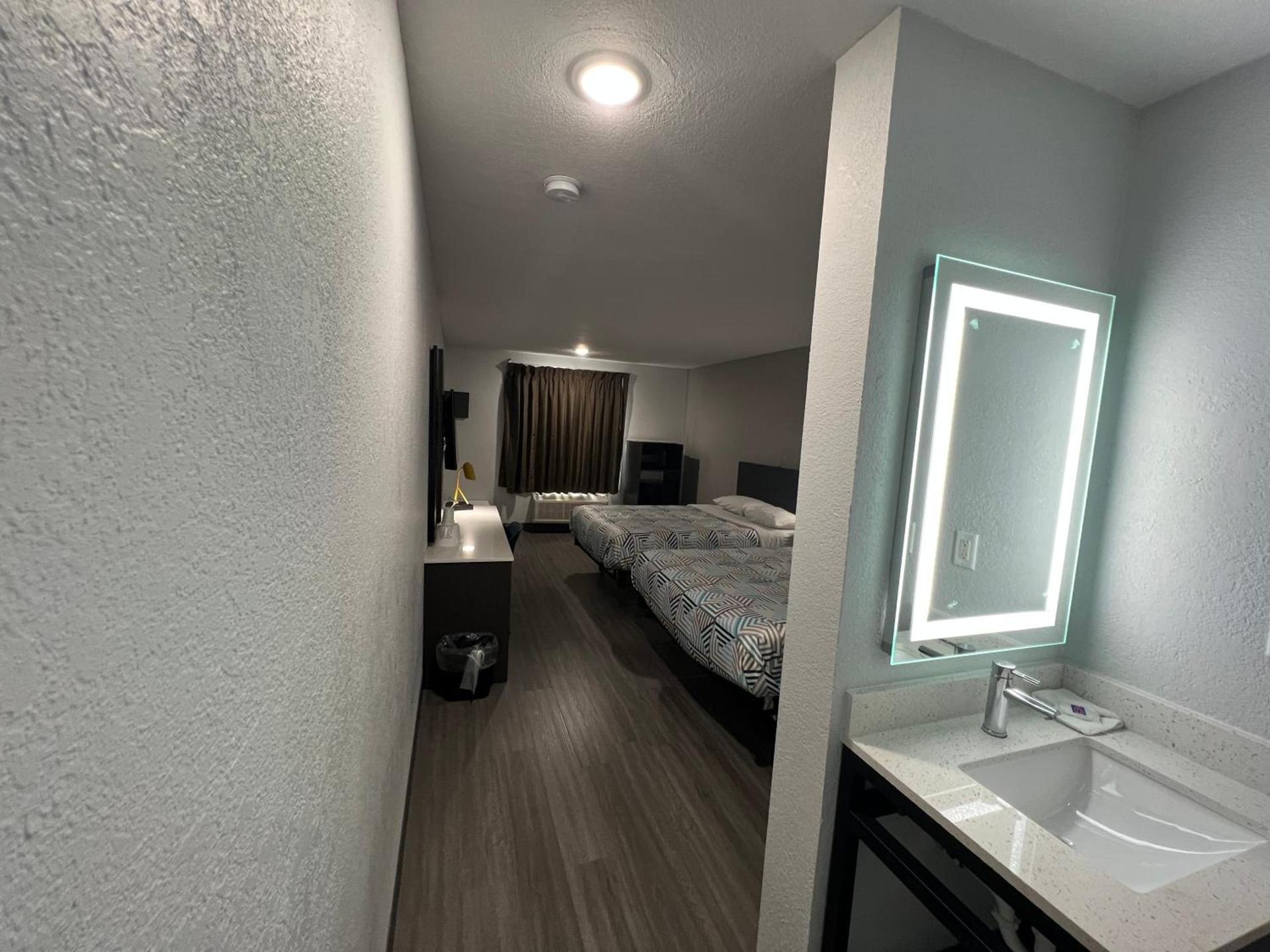 Motel 6-Altoona, IA - Des Moines East photo 28