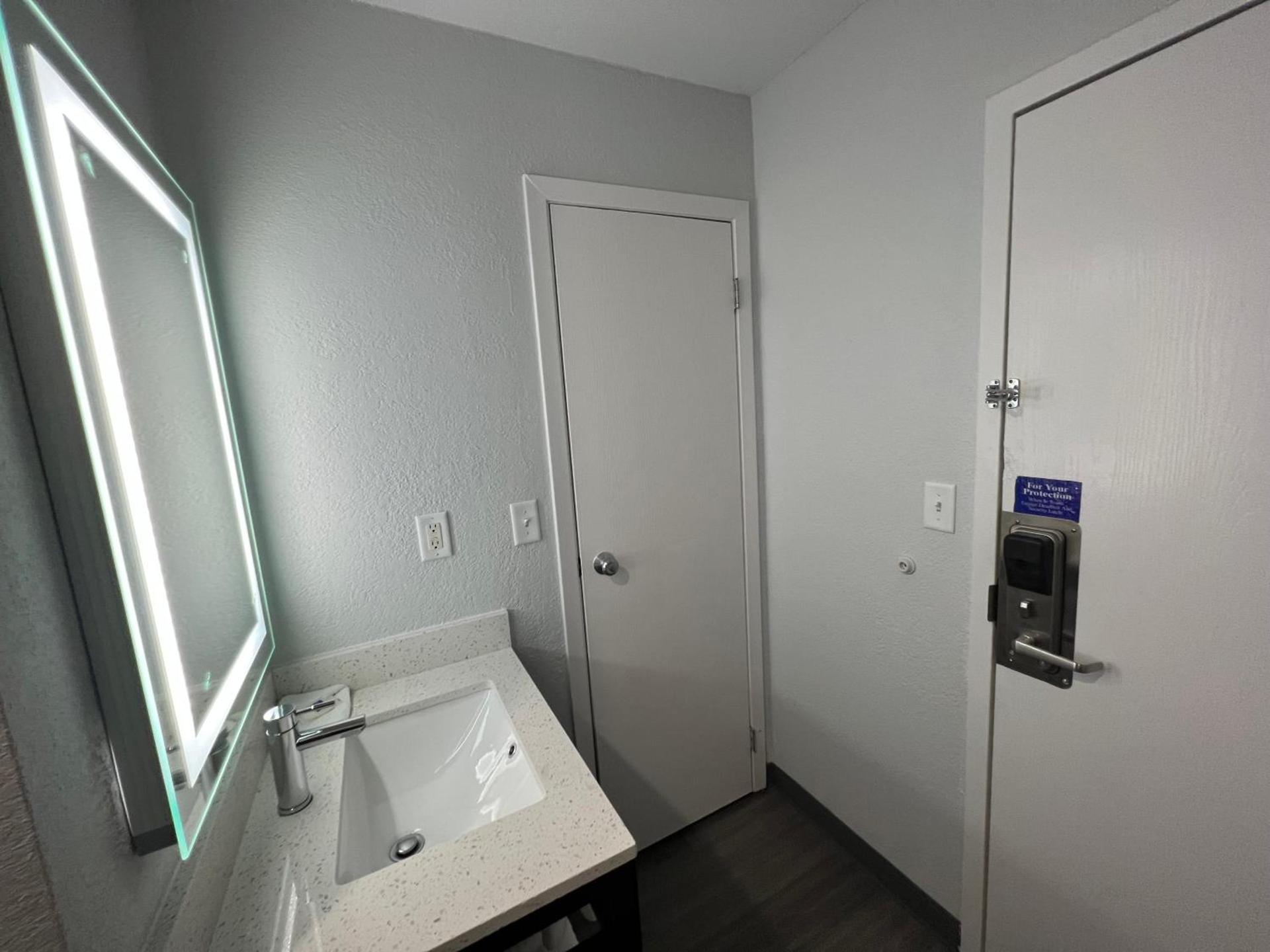 Motel 6-Altoona, IA - Des Moines East photo 30