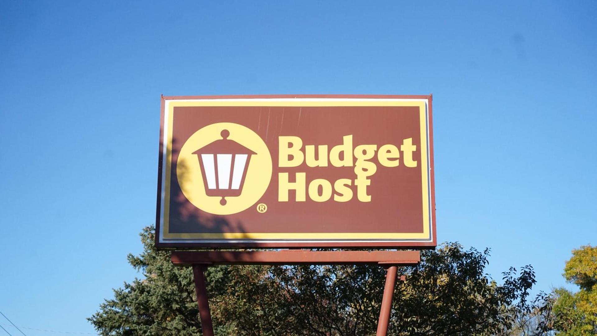 Budget Host Inn Fridley photo 19