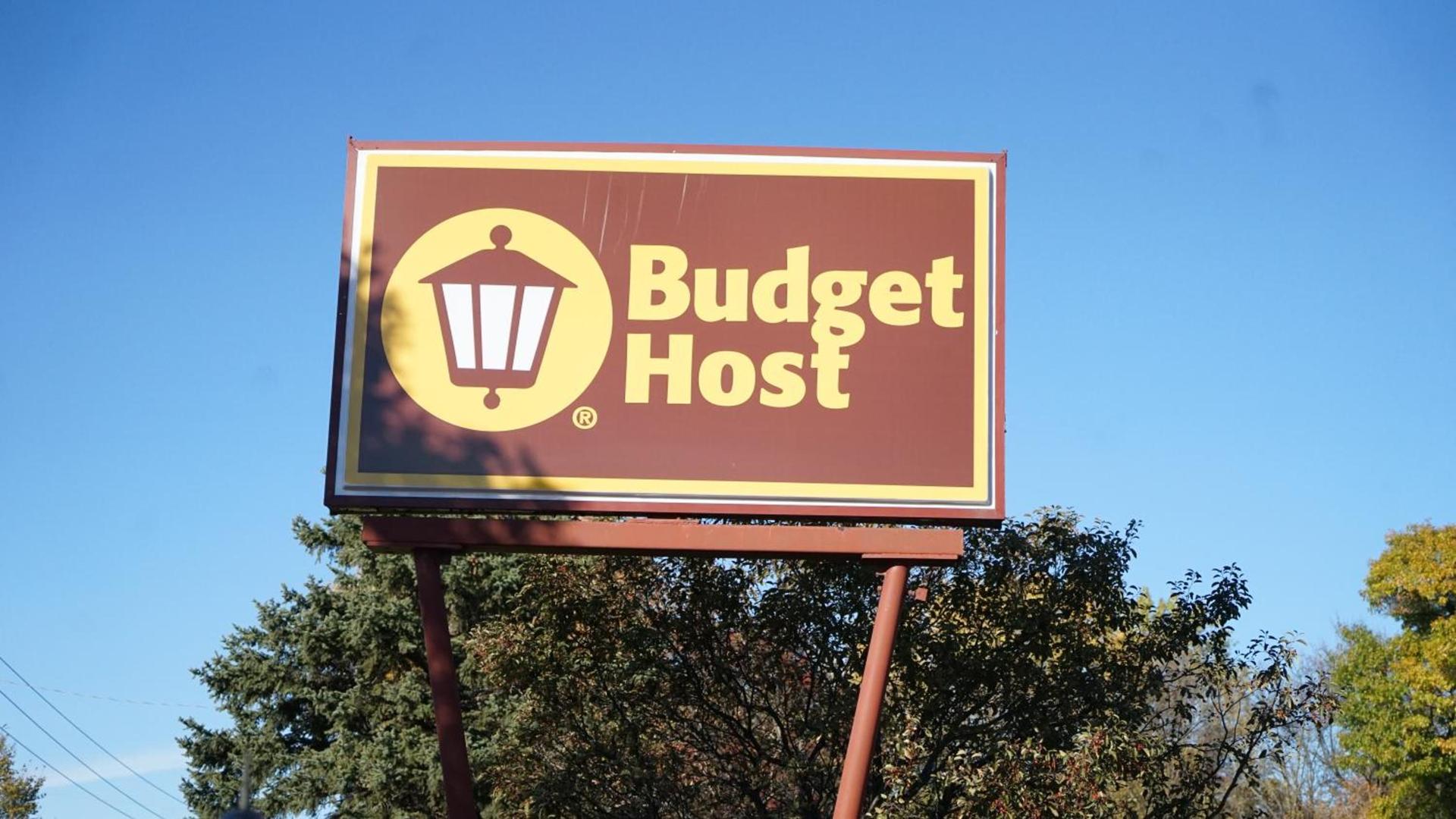 Budget Host Inn Fridley photo 24