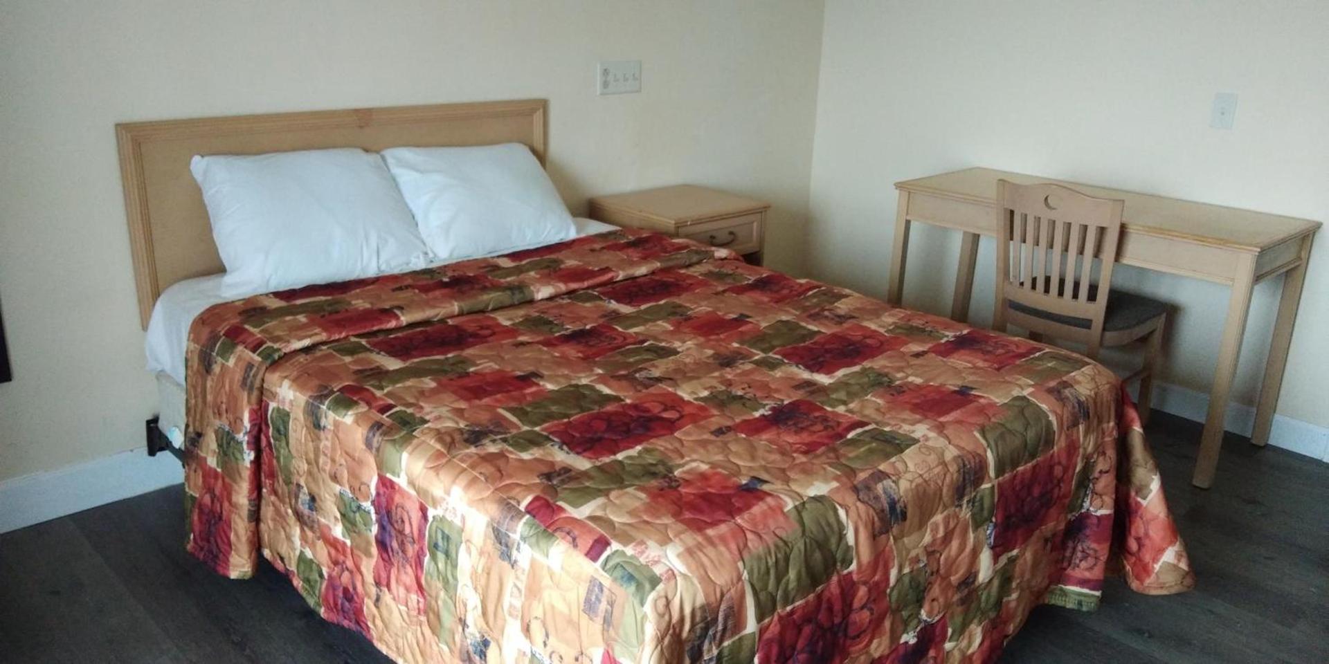 Spring Valley Inn photo 19