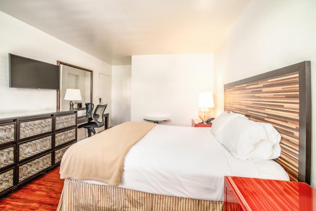 Hollywood Downtowner Inn photo 12
