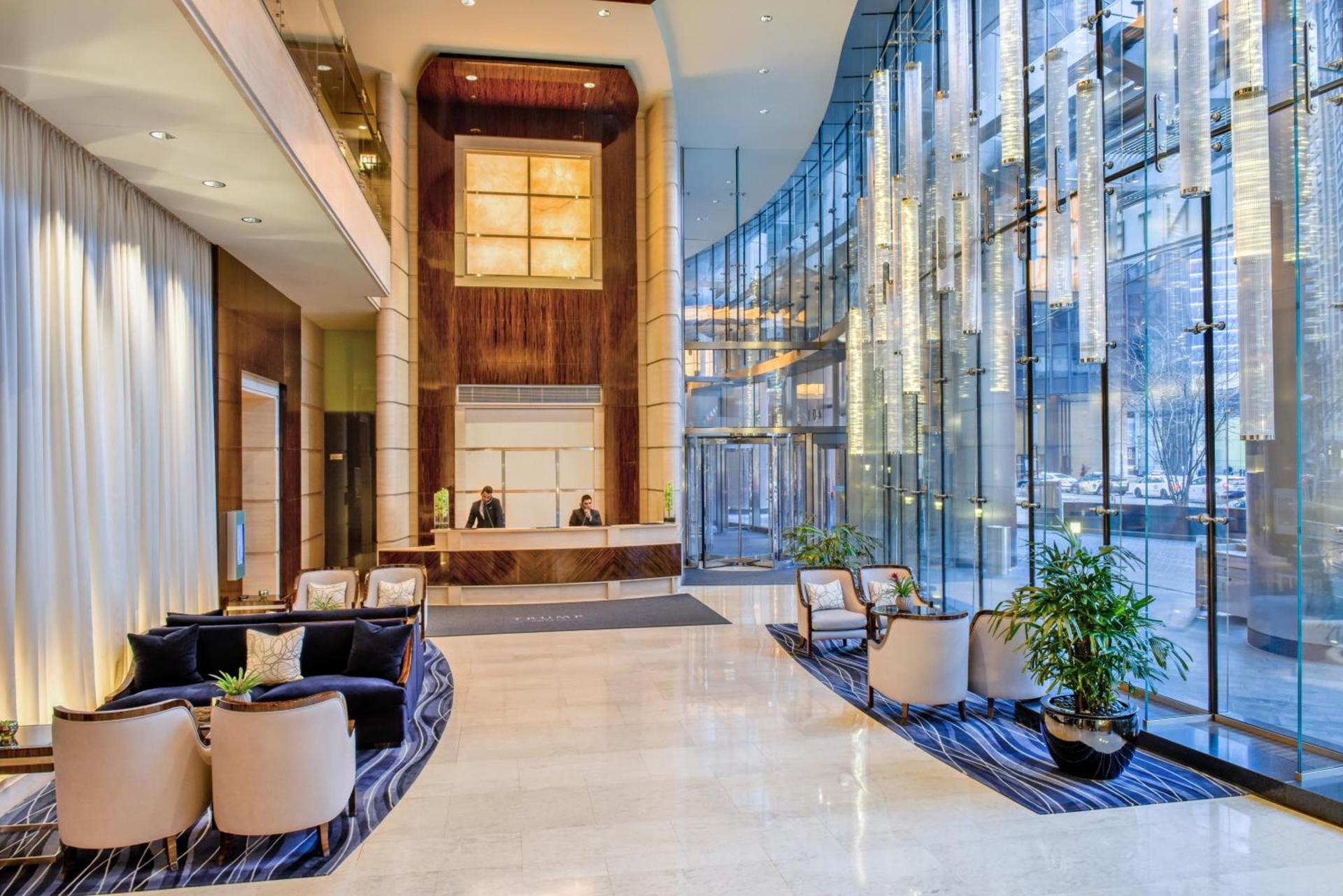 Trump International Hotel & Tower Chicago photo 3