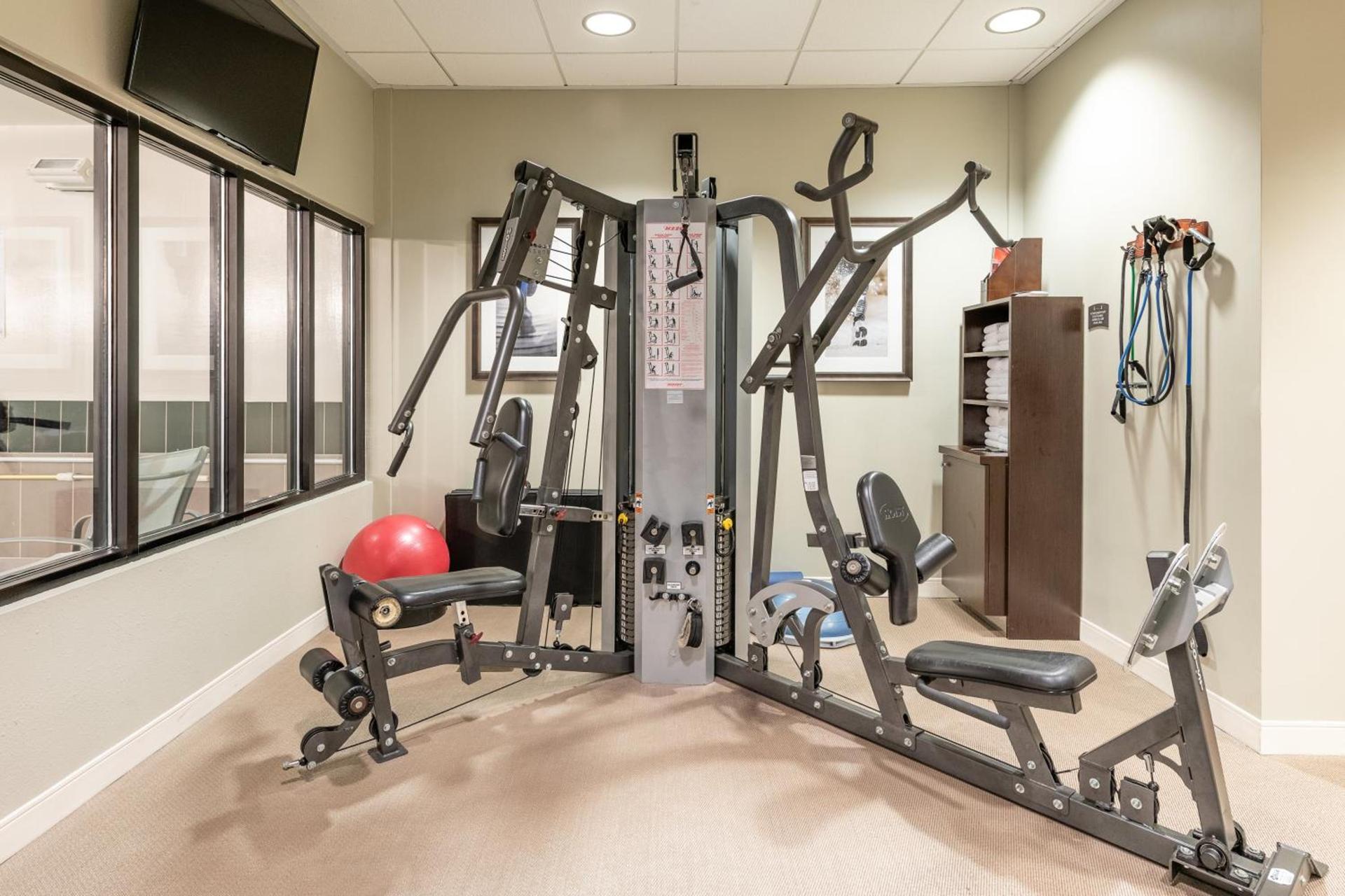 Staybridge Suites North Charleston by IHG photo 63