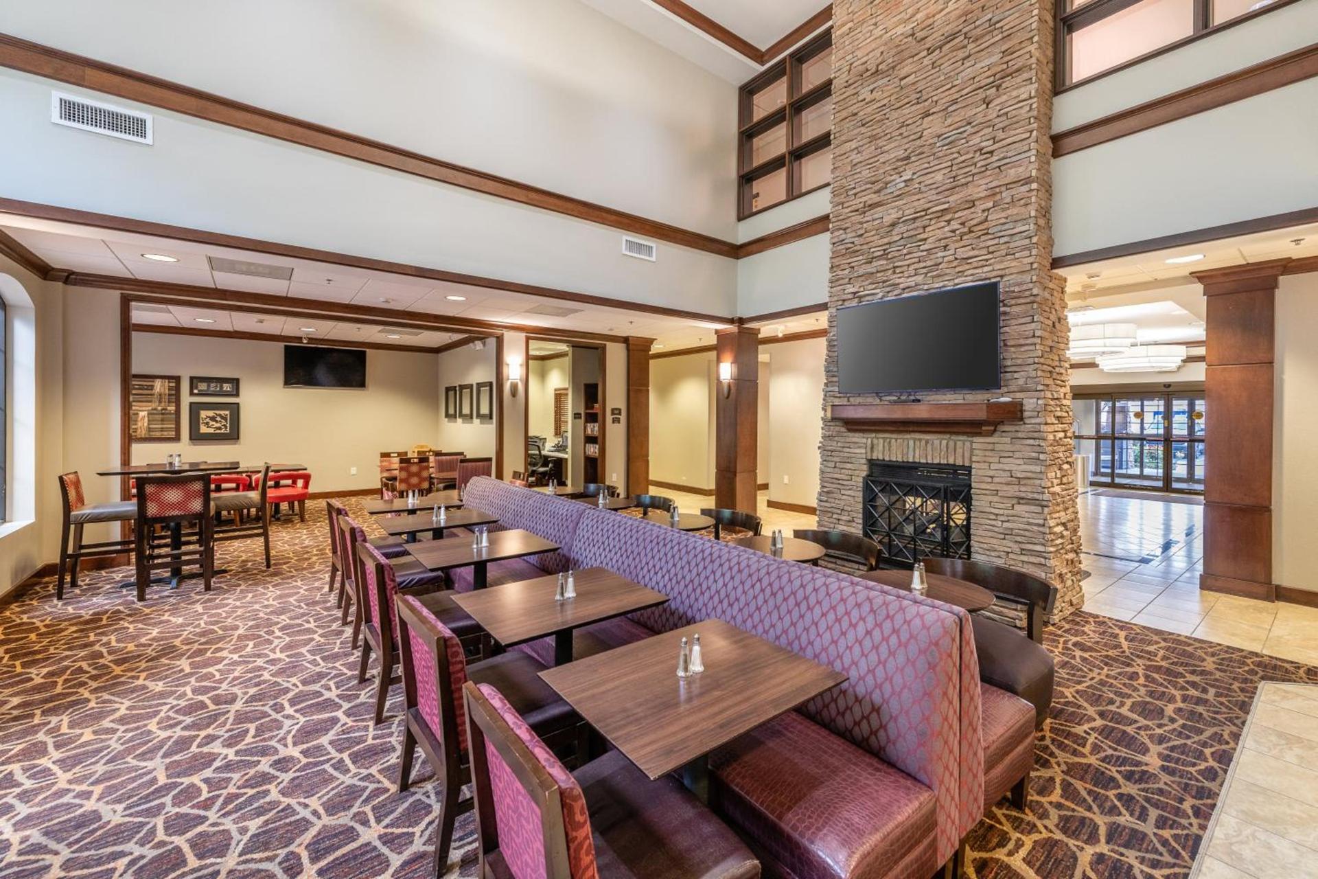 Staybridge Suites North Charleston by IHG photo 78