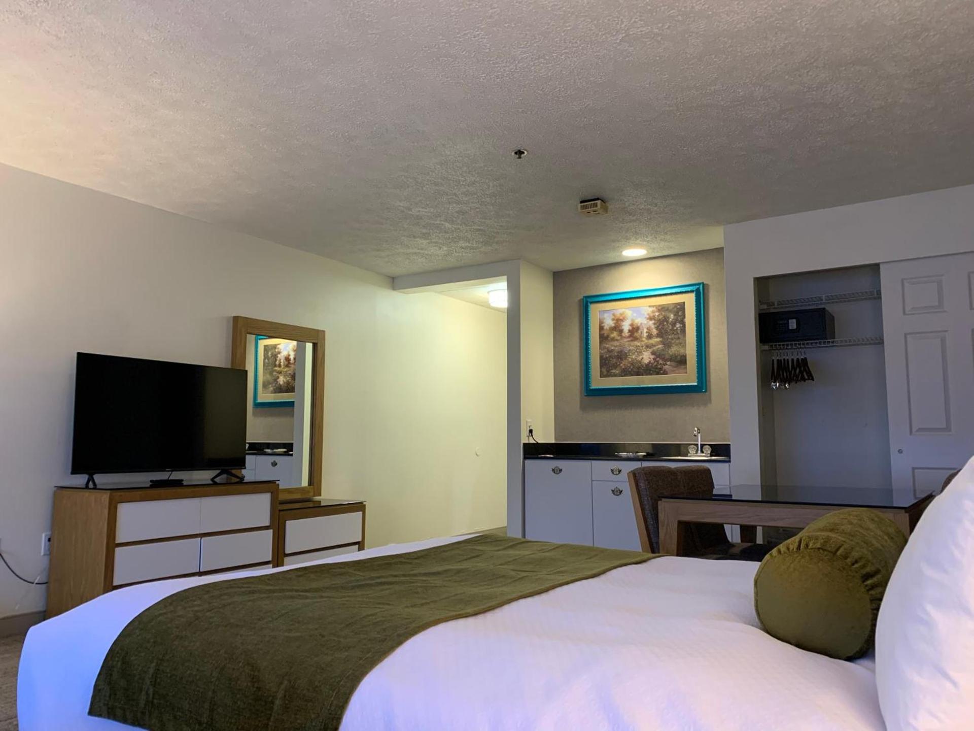 Split Rock Resort photo 2
