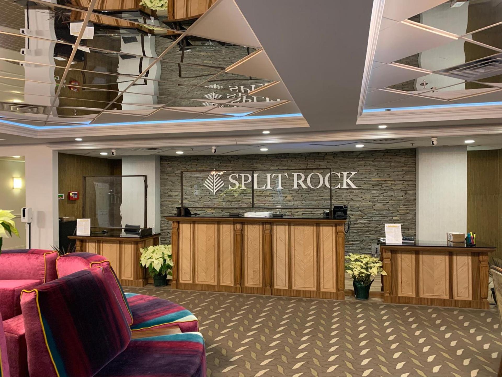 Split Rock Resort photo 15