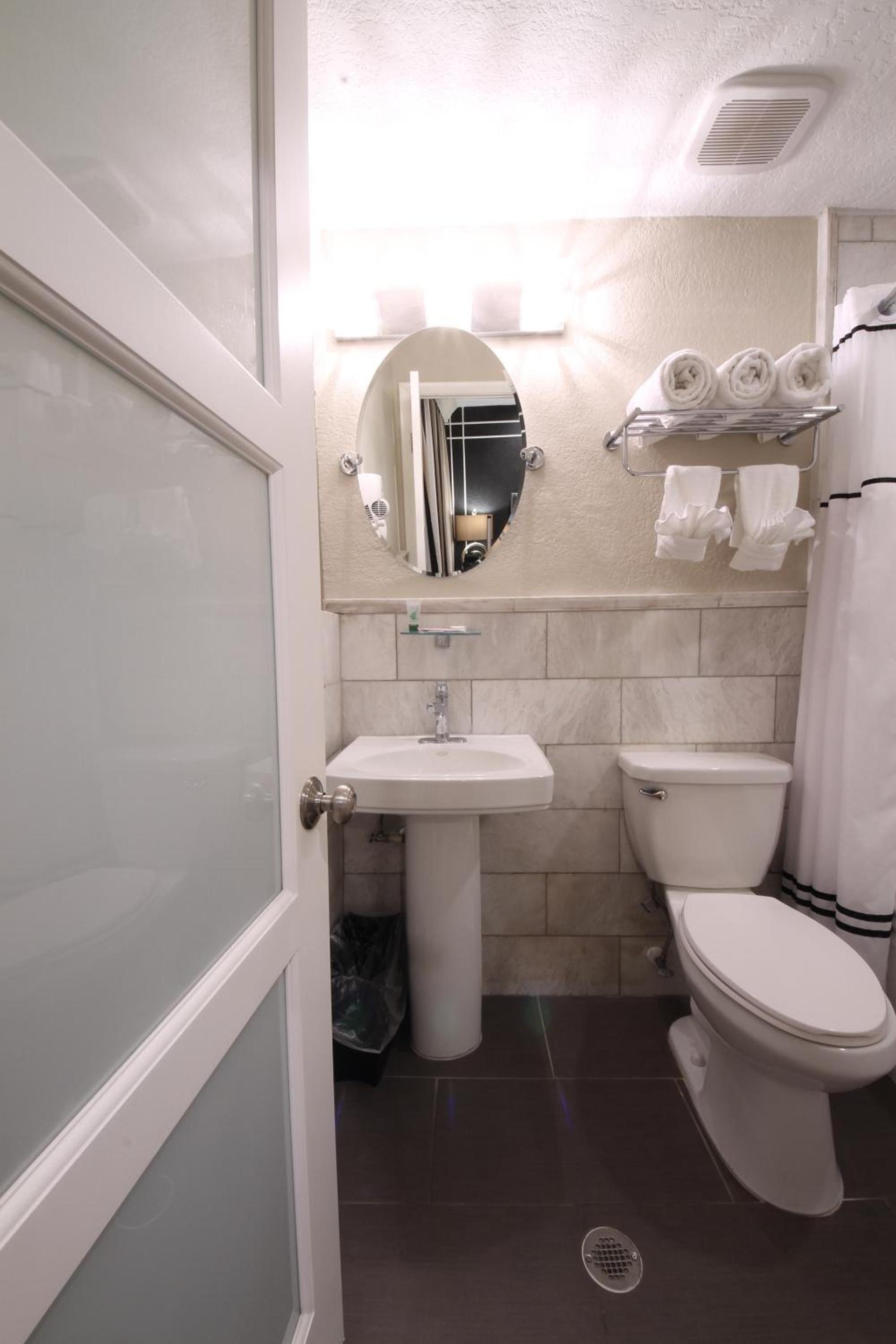 Hyde Park Hotel photo 43