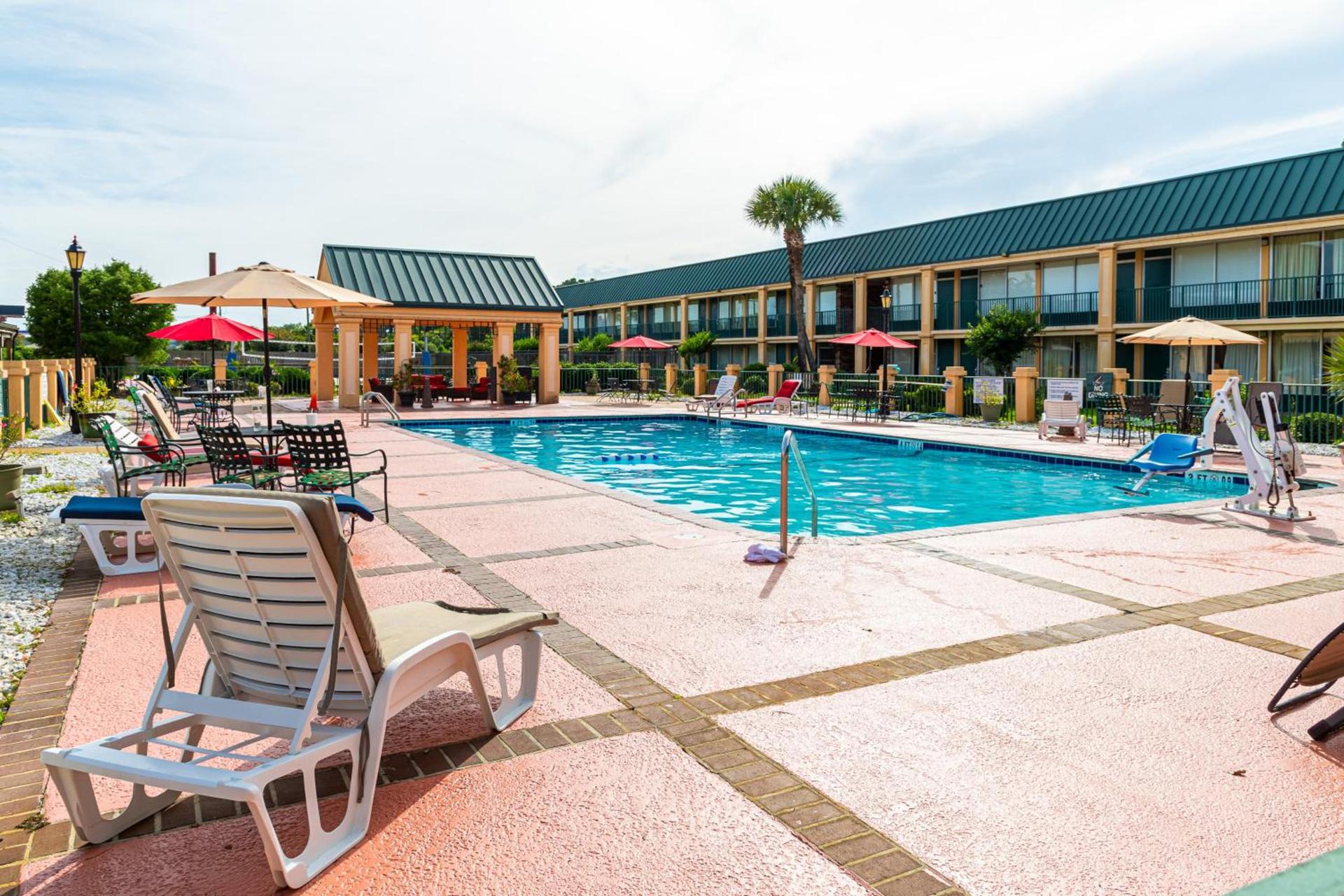 Quality Inn Richmond Hill - Savannah I-95 photo 13