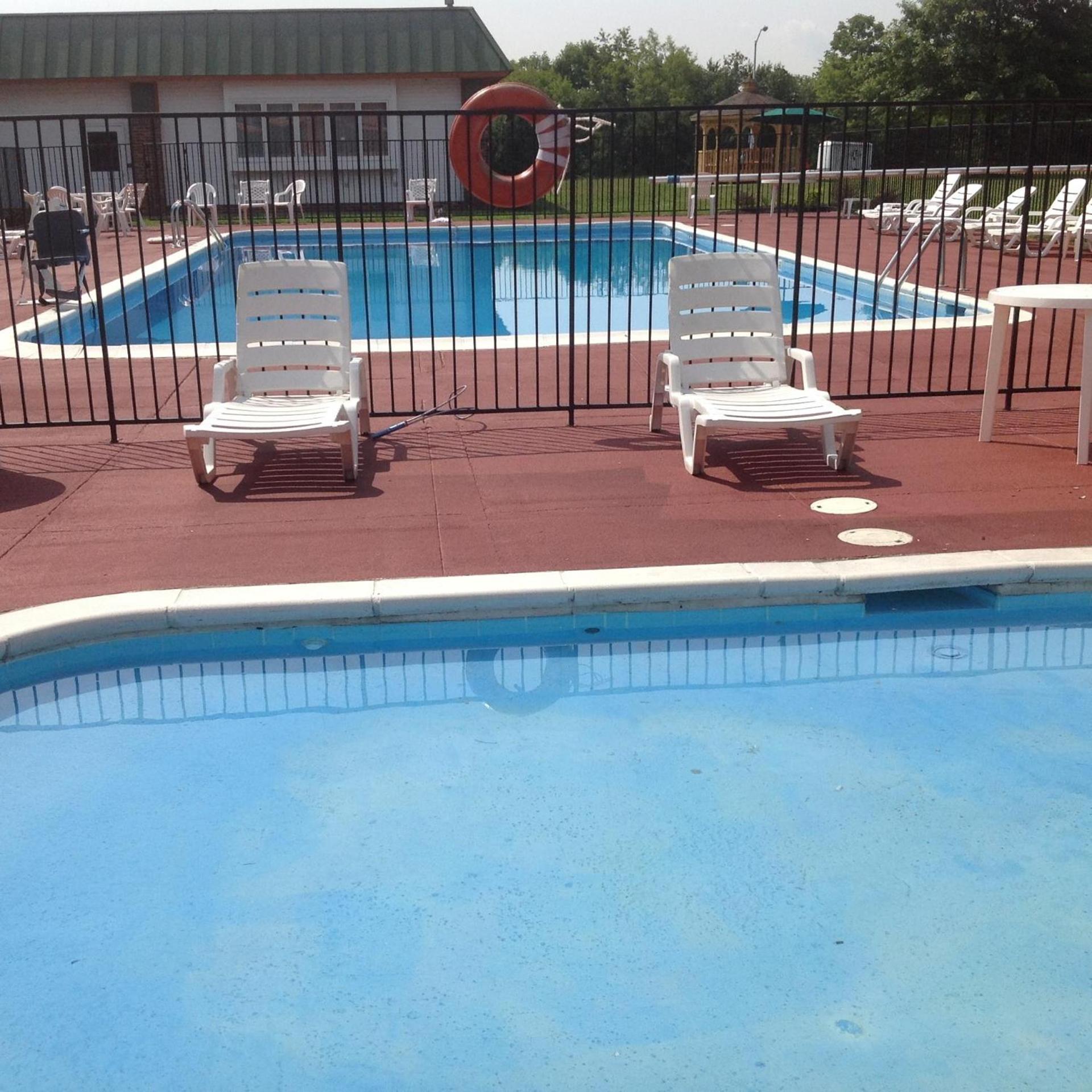Baymont by Wyndham Salem Roanoke Area photo 11