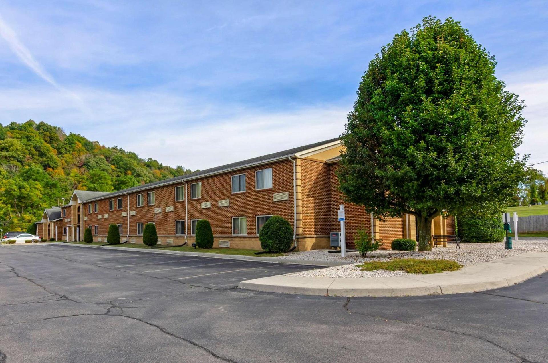 Comfort Inn Atkins-Marion I-81 photo 2