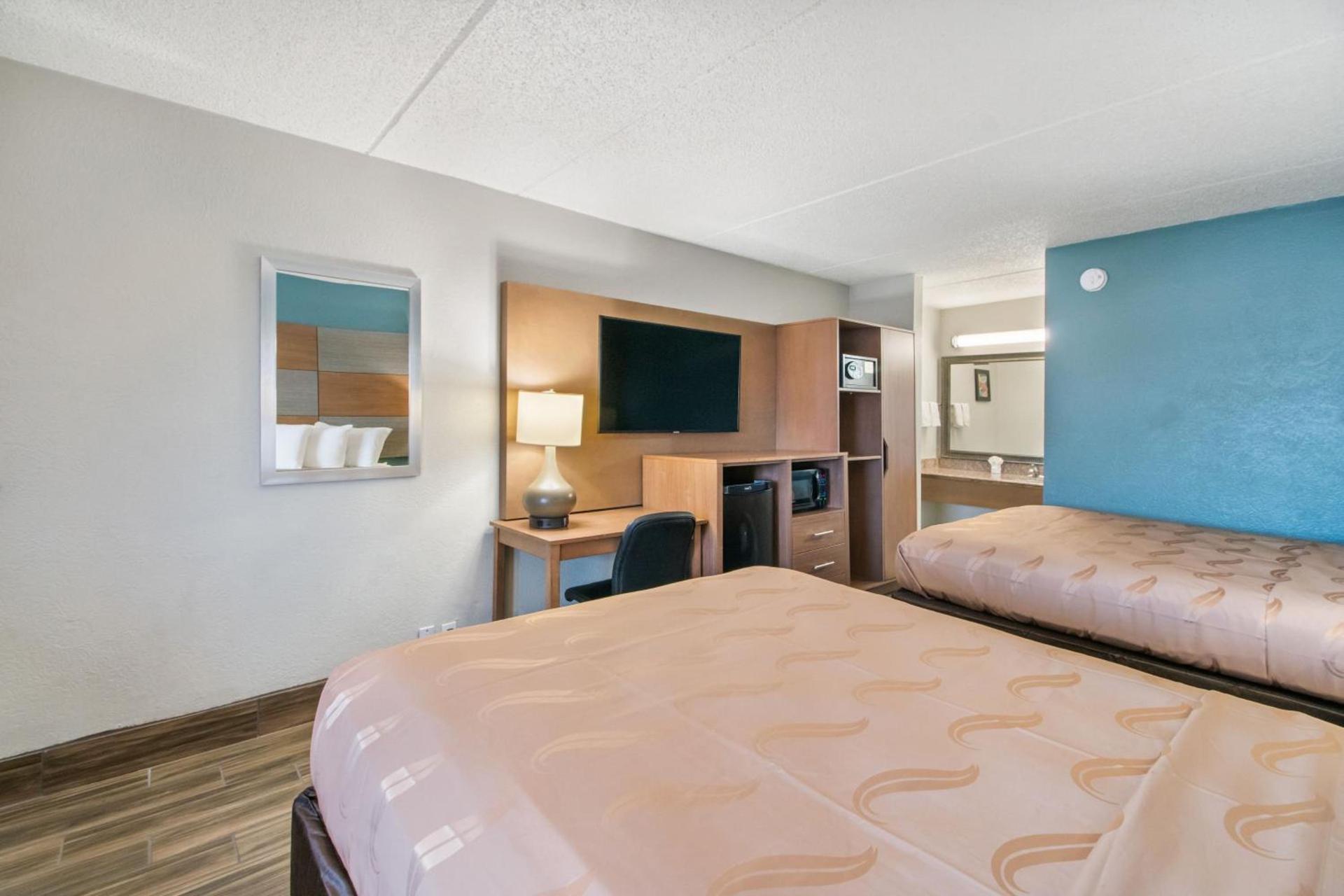 Beachfront Palms Resort Galveston, an Ascend Collection Hotel photo 29