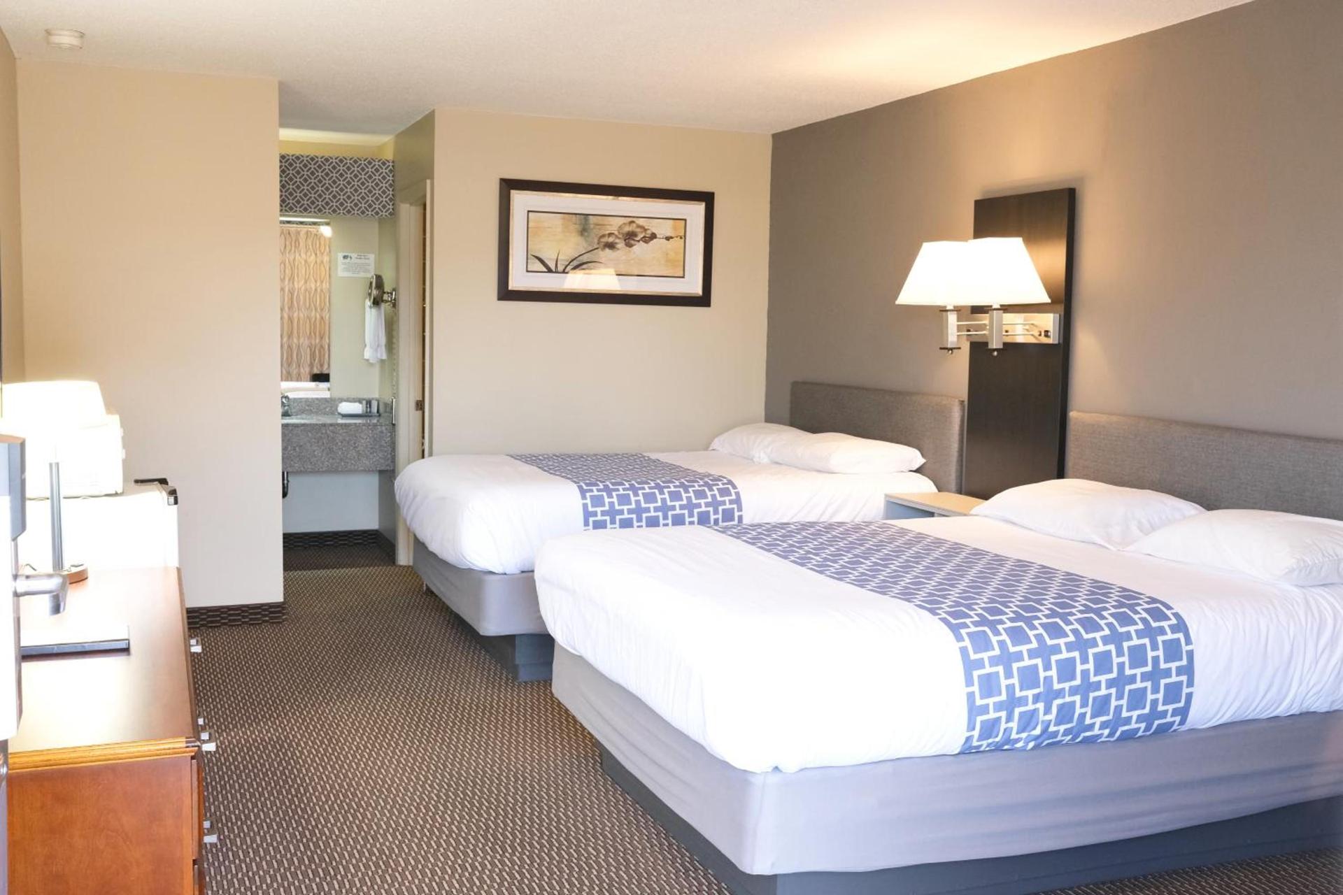 Regency Inn of Eddyville Kuttawa photo 37