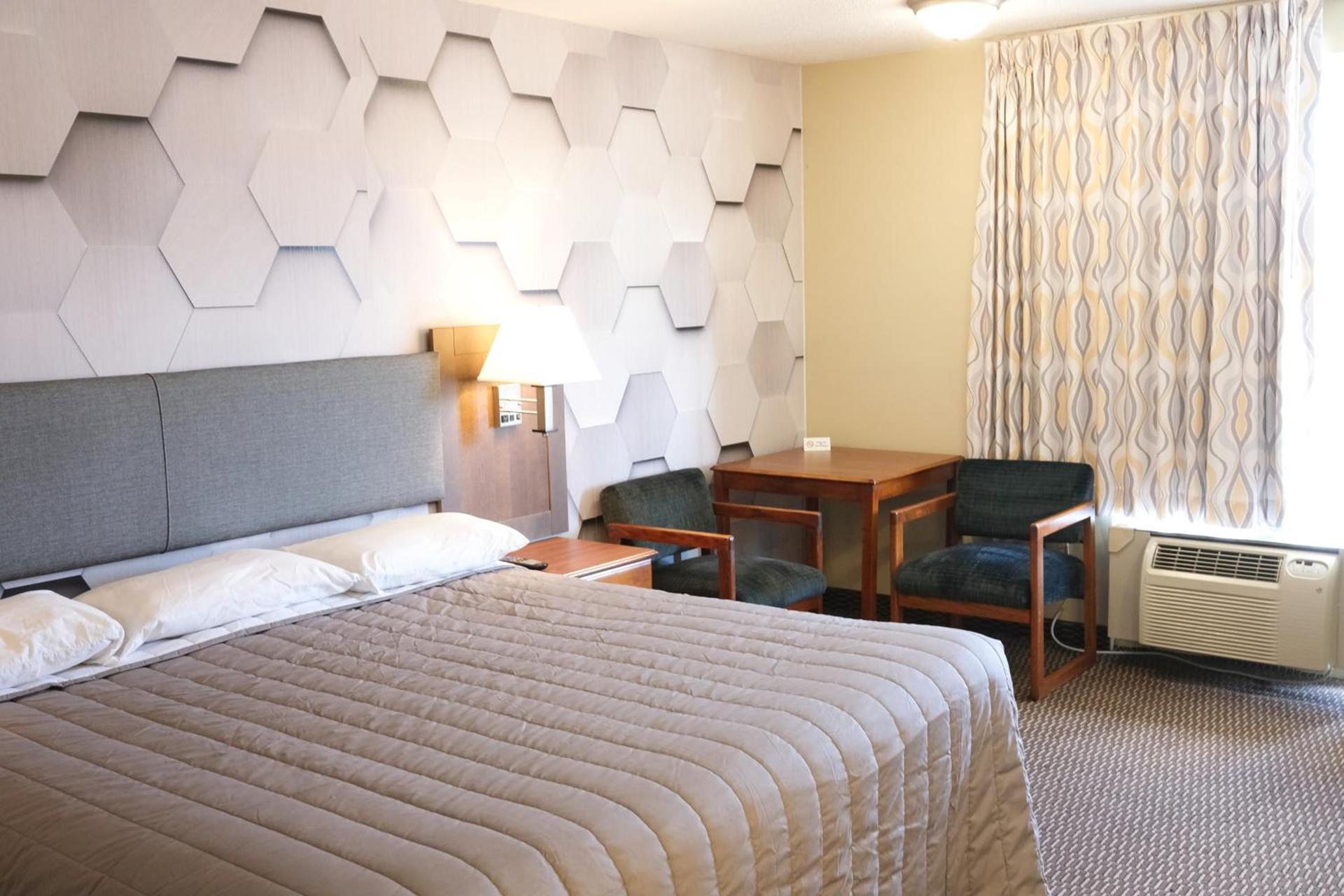 Regency Inn of Eddyville Kuttawa photo 39