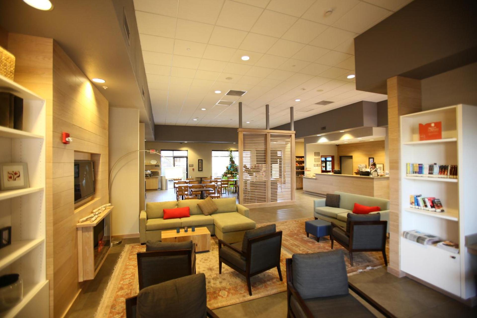 GreenTree Inn & Suites Phoenix Sky Harbor photo 3