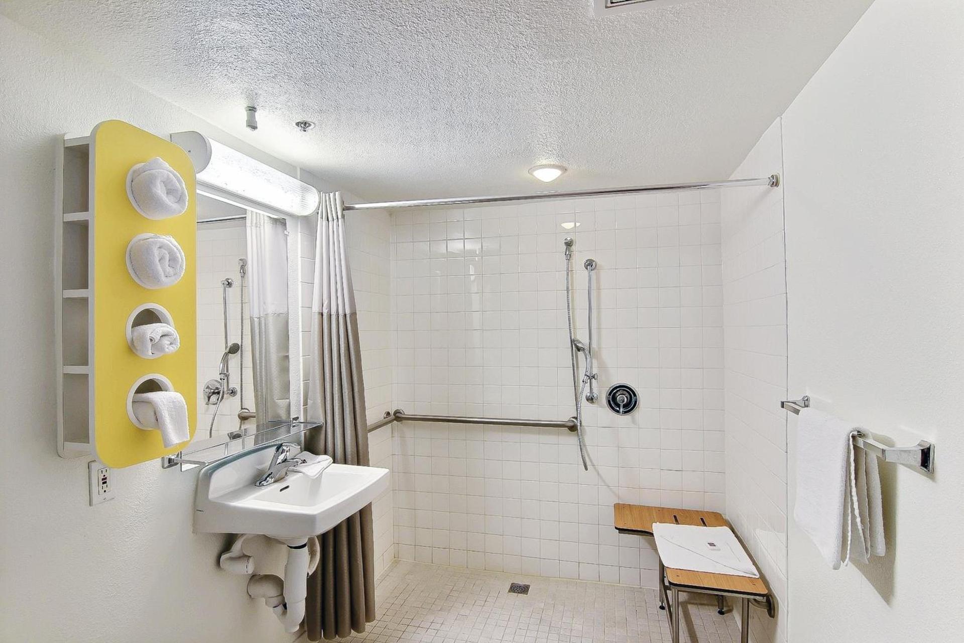 Motel 6-Thousand Oaks, CA photo 37