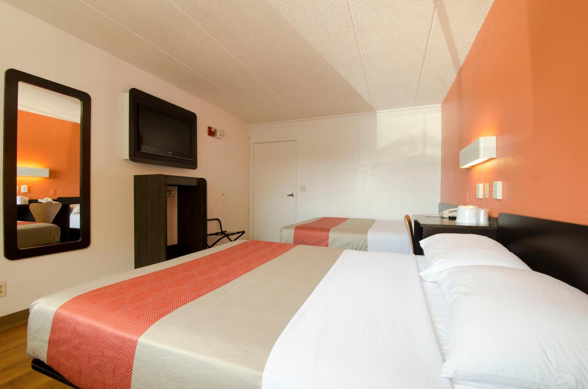 Motel 6-Gaithersburg, DC - Washington photo 6