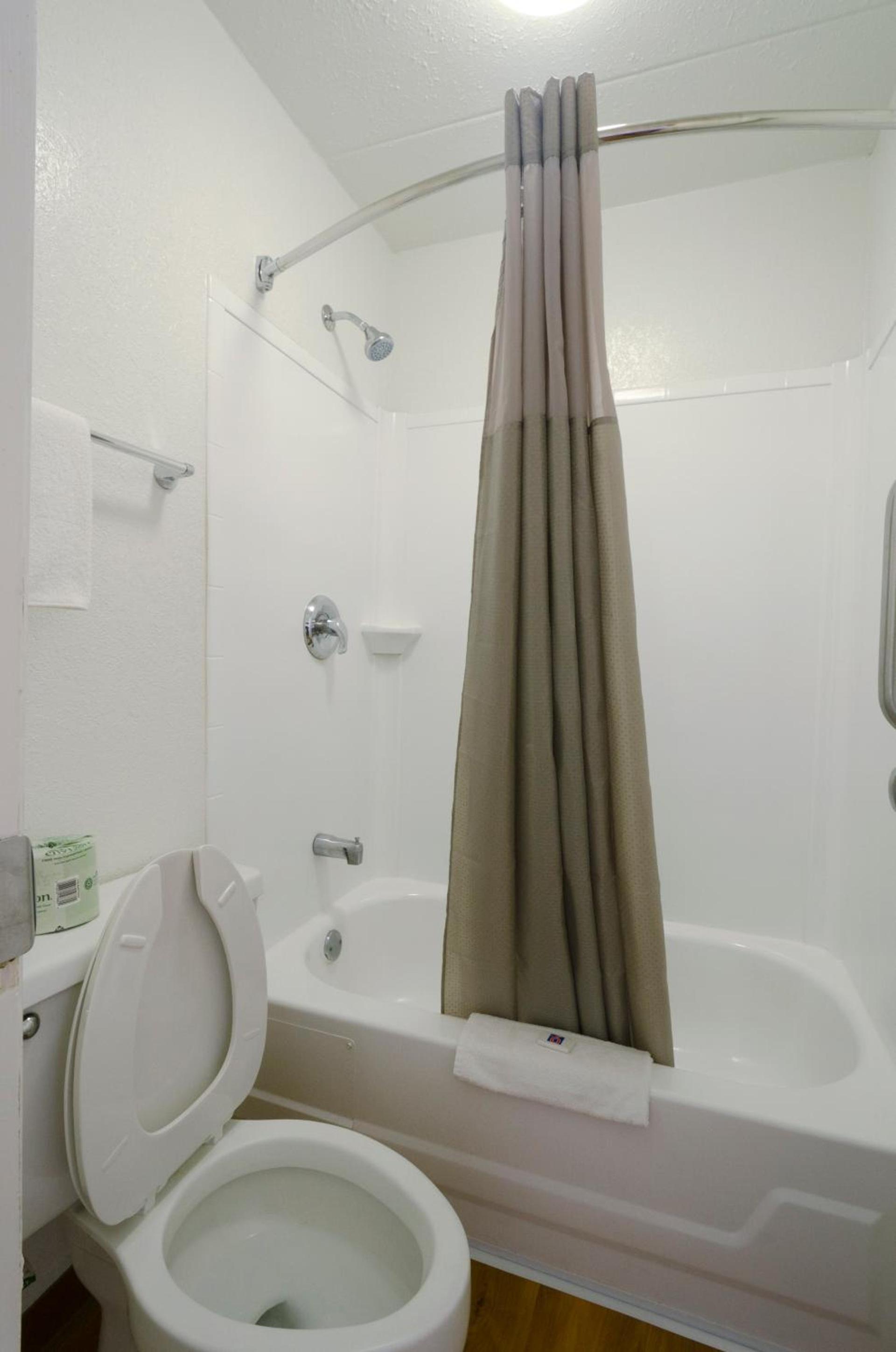 Motel 6-Gaithersburg, DC - Washington photo 24