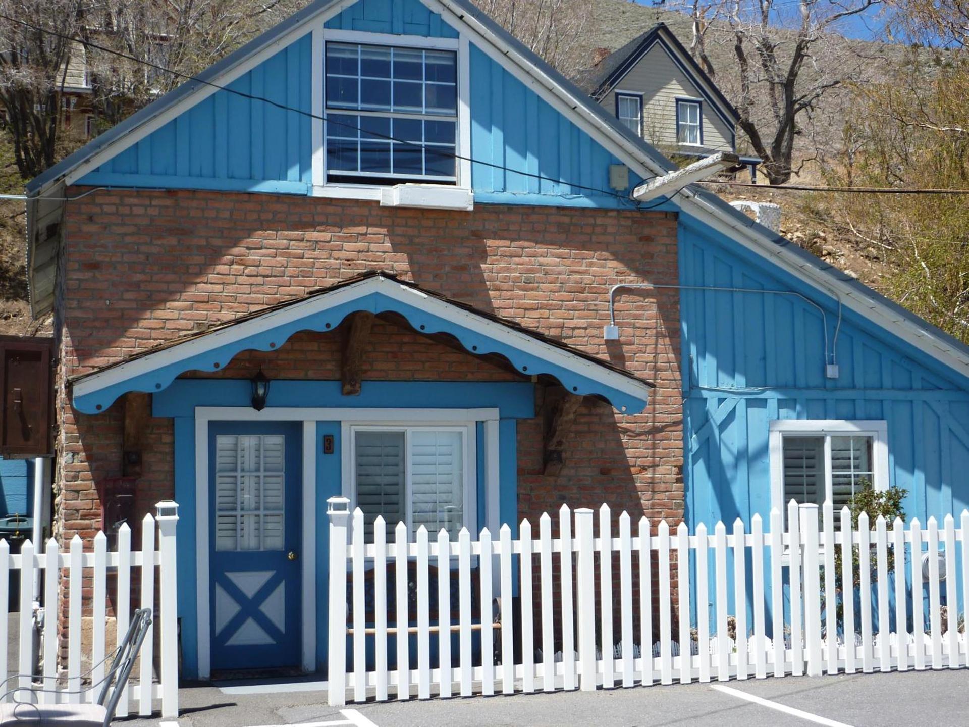 Sugarloaf Mountain Motel photo 1