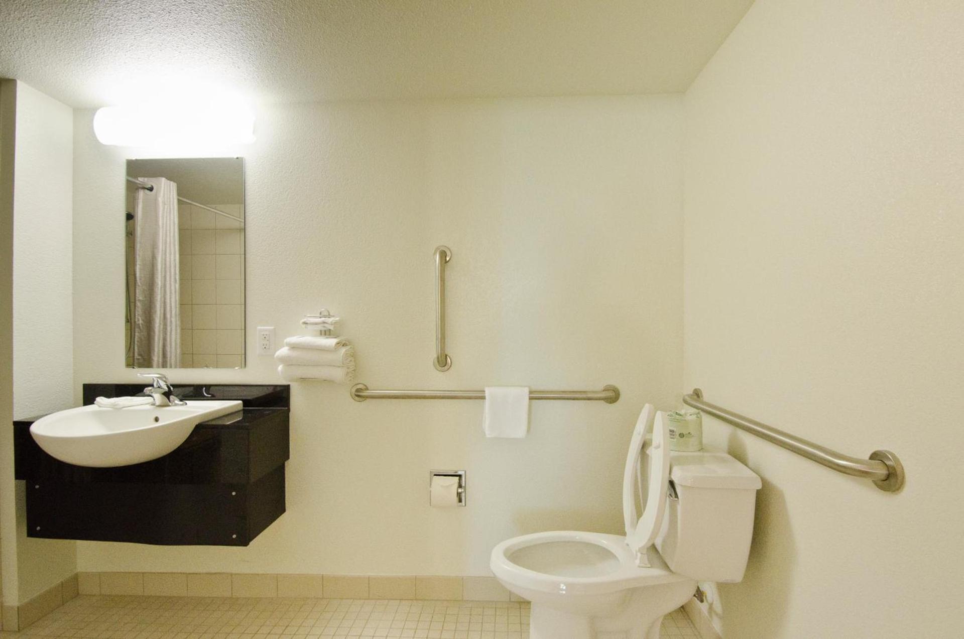 Motel 6-Frederick, MD - Fort Detrick photo 30
