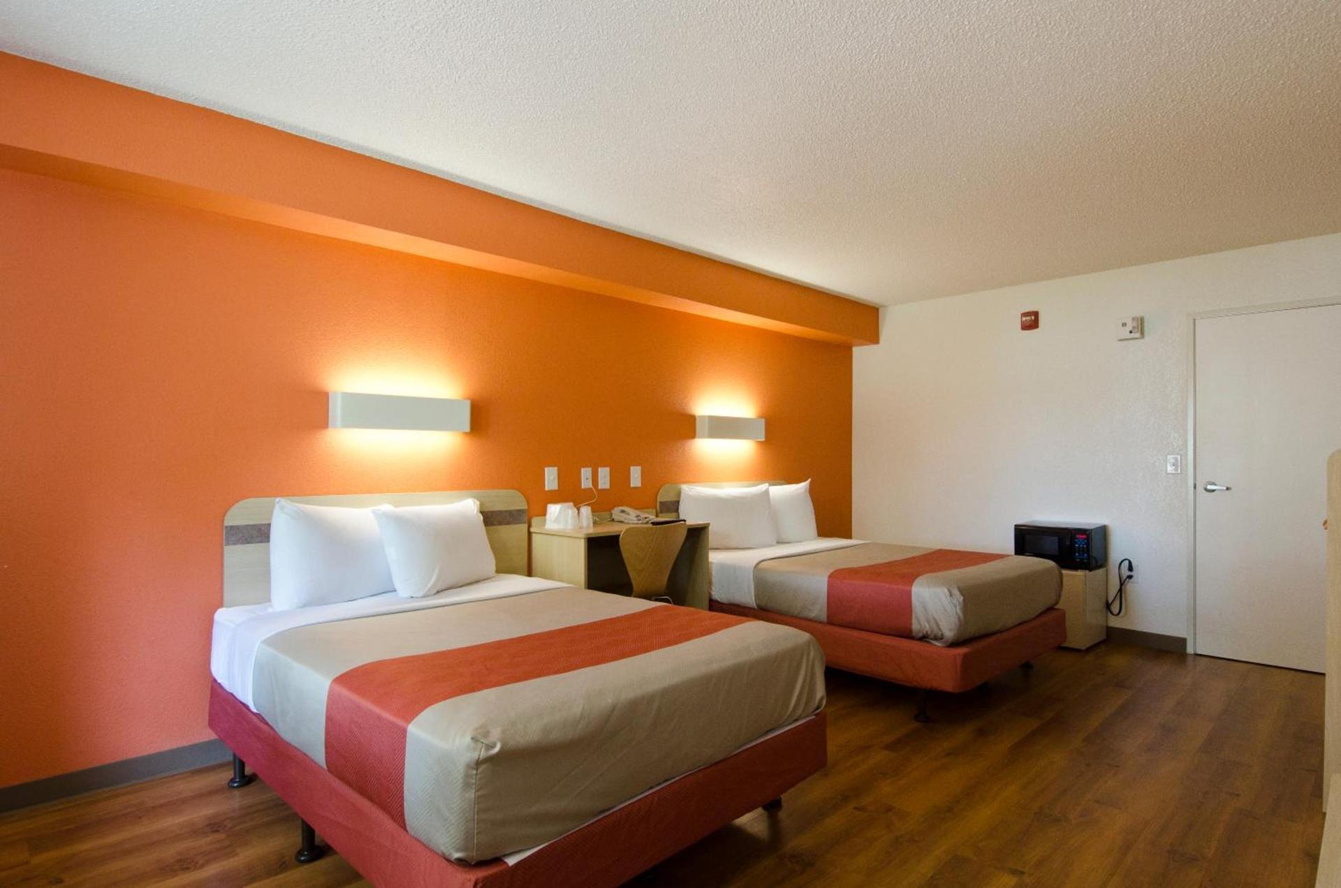 Motel 6-Frederick, MD - Fort Detrick photo 42