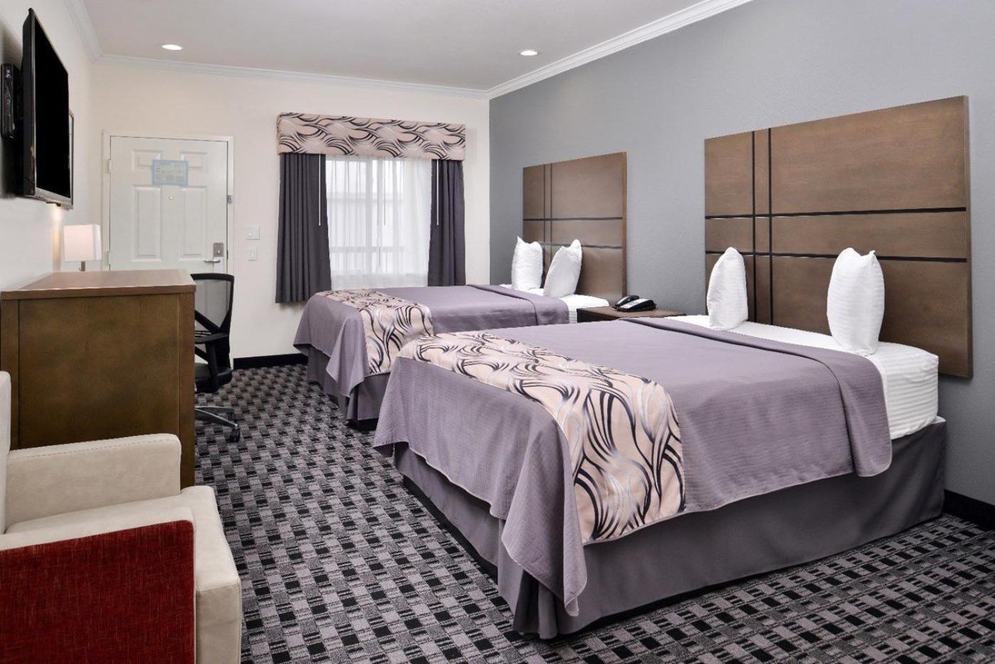 Crystal Inn & Suites IAH Humble photo 6