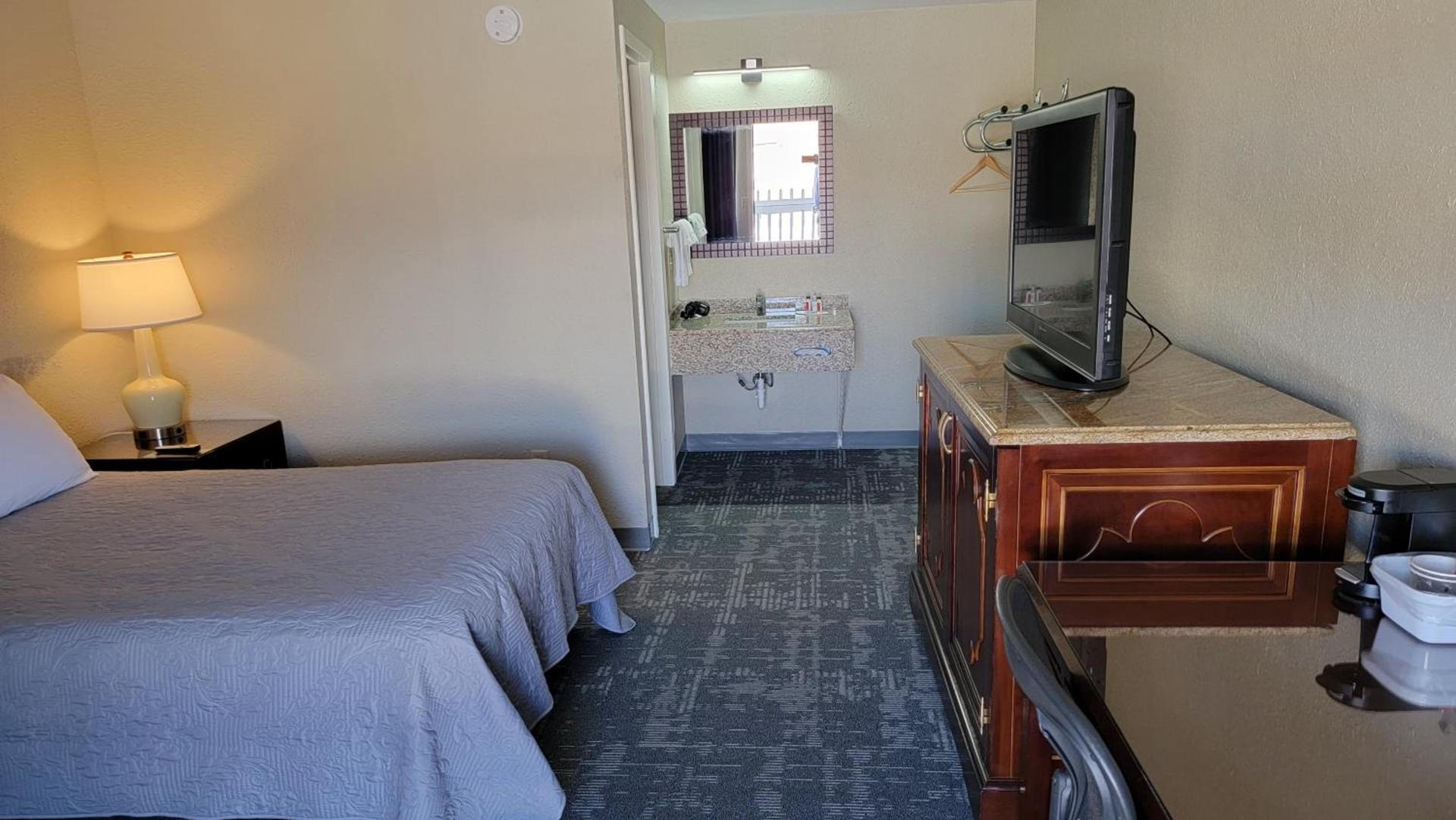 Queen City Inn photo 6
