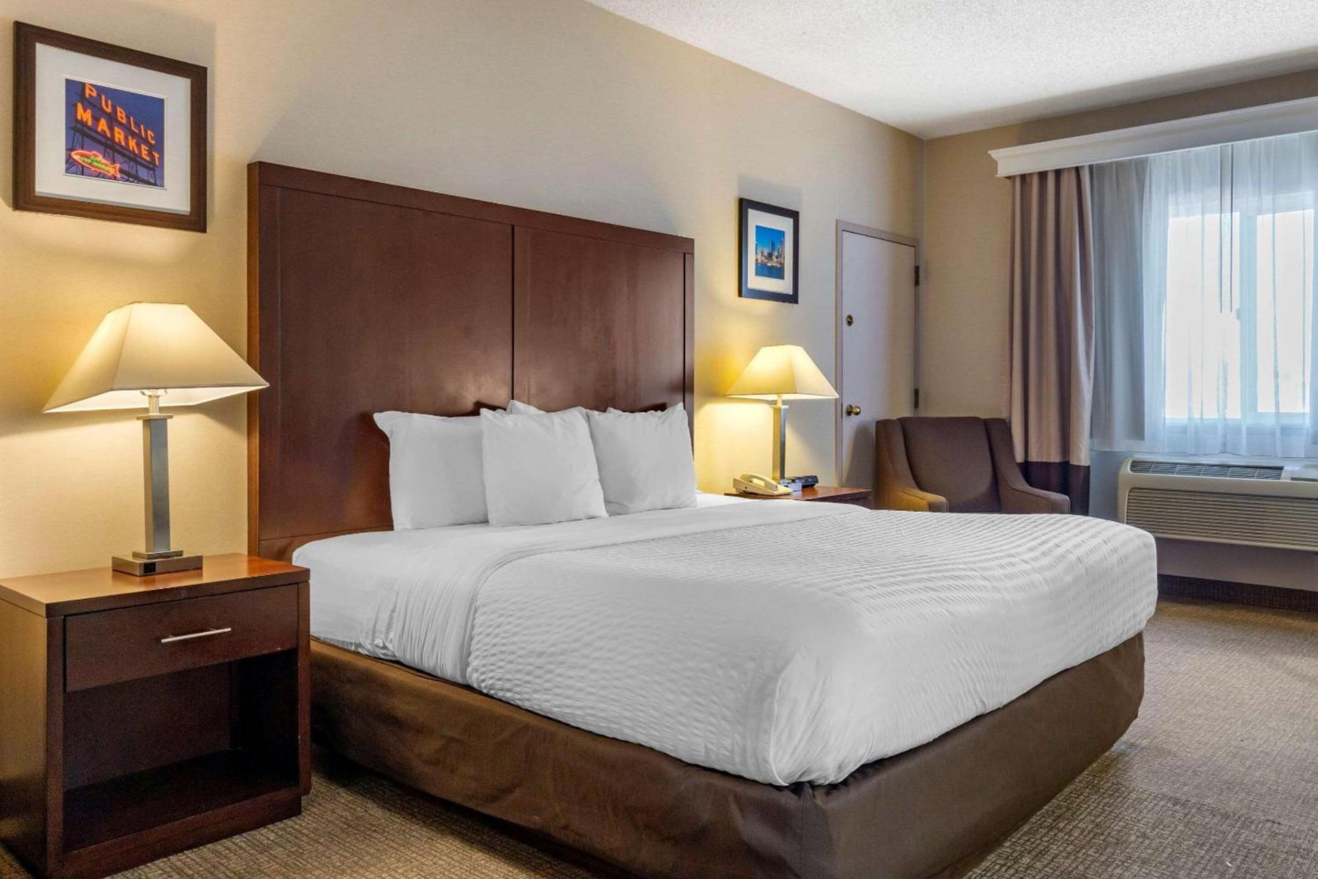 Comfort Inn & Suites Seattle North photo 27