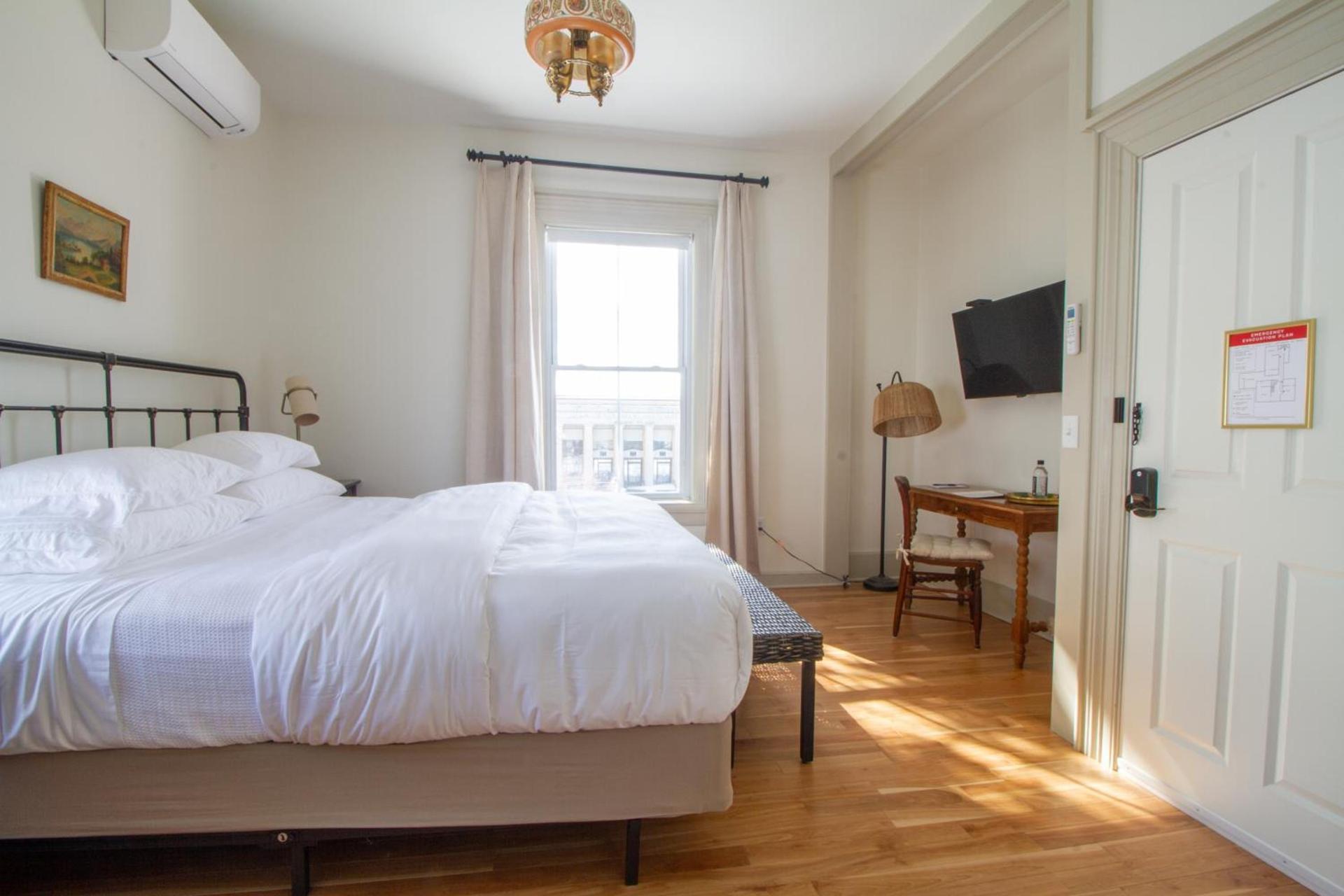 Pert House photo 11