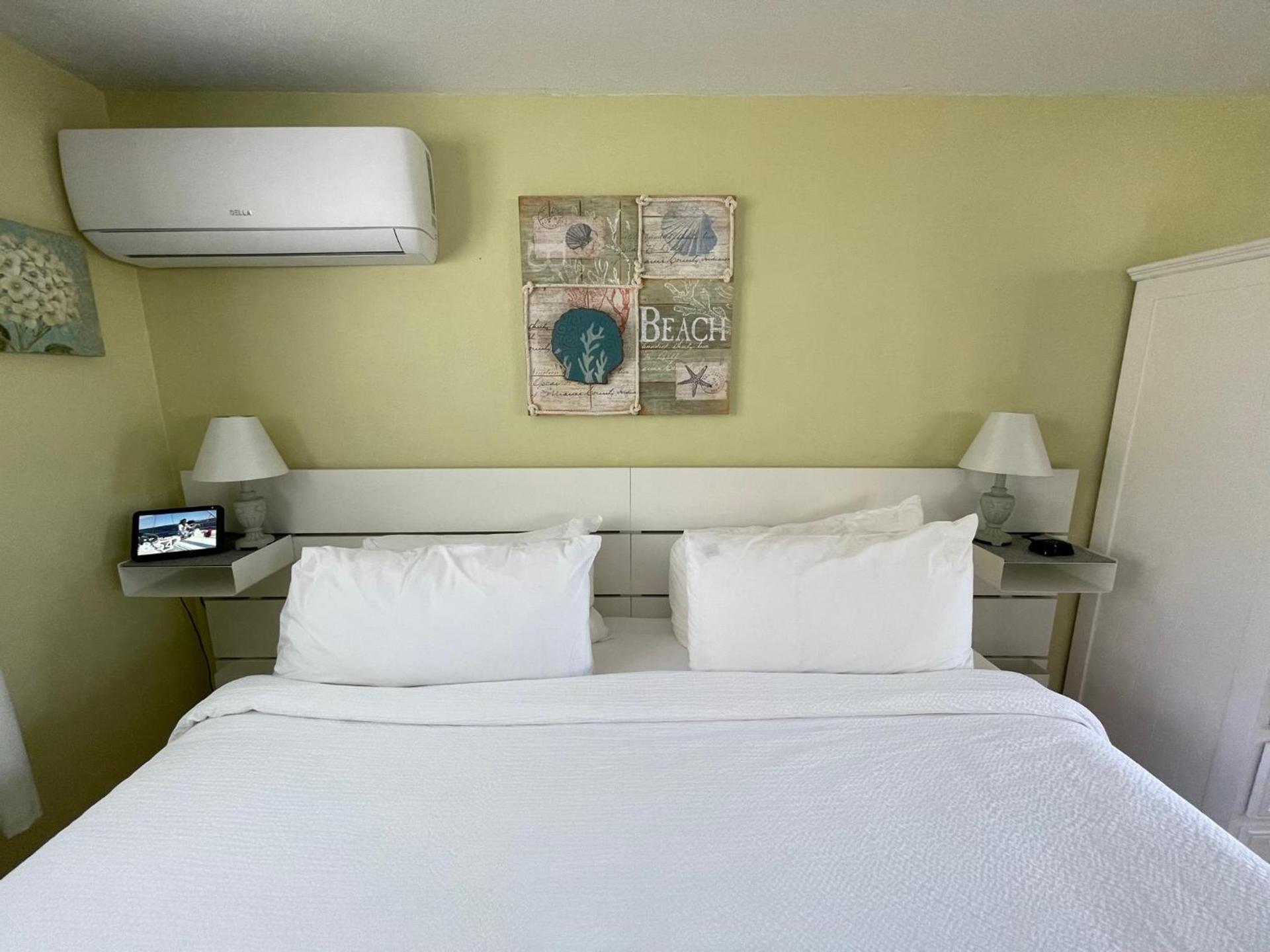 The Escape Inn photo 94