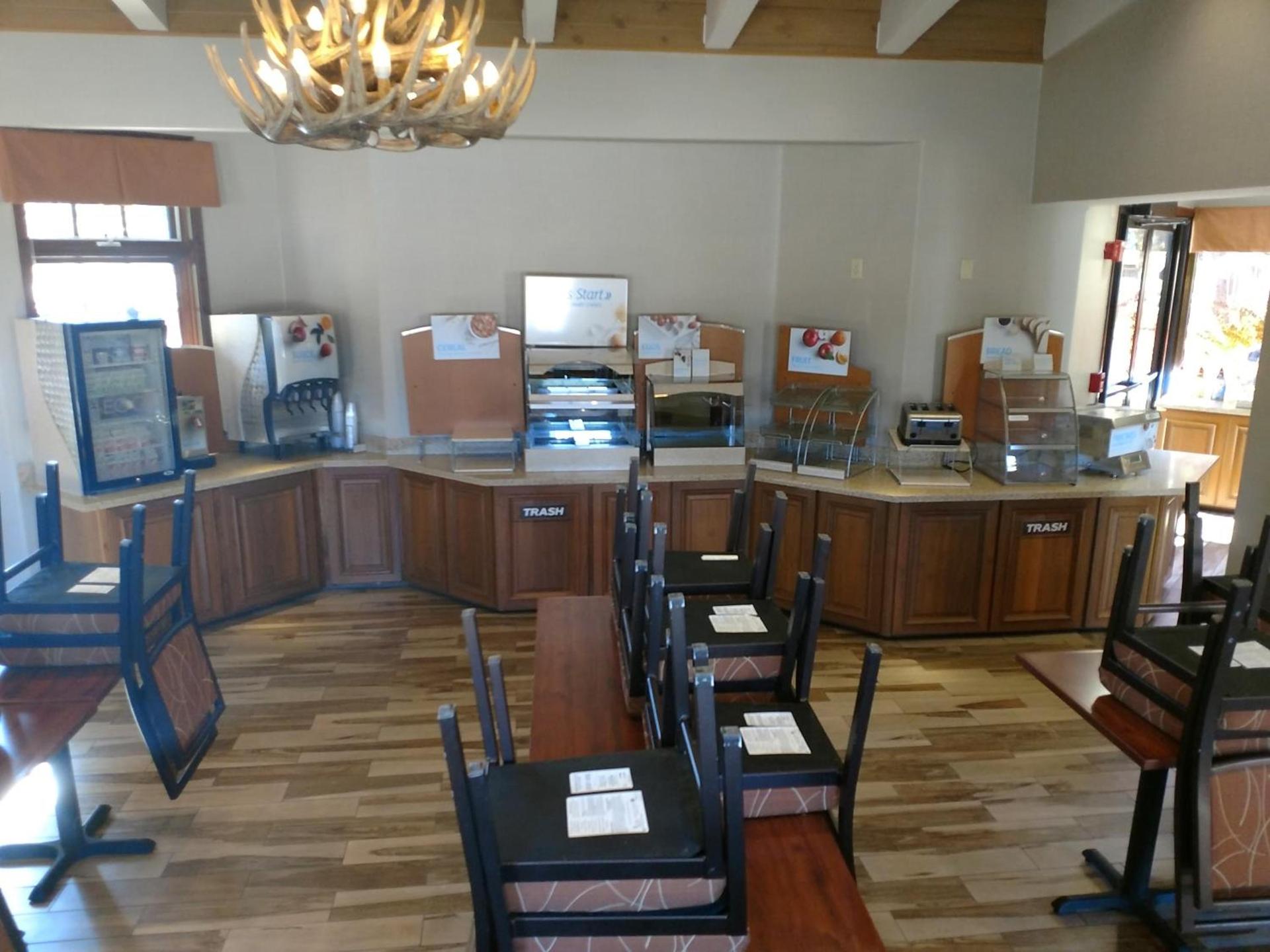 HiMark Hotel photo 26