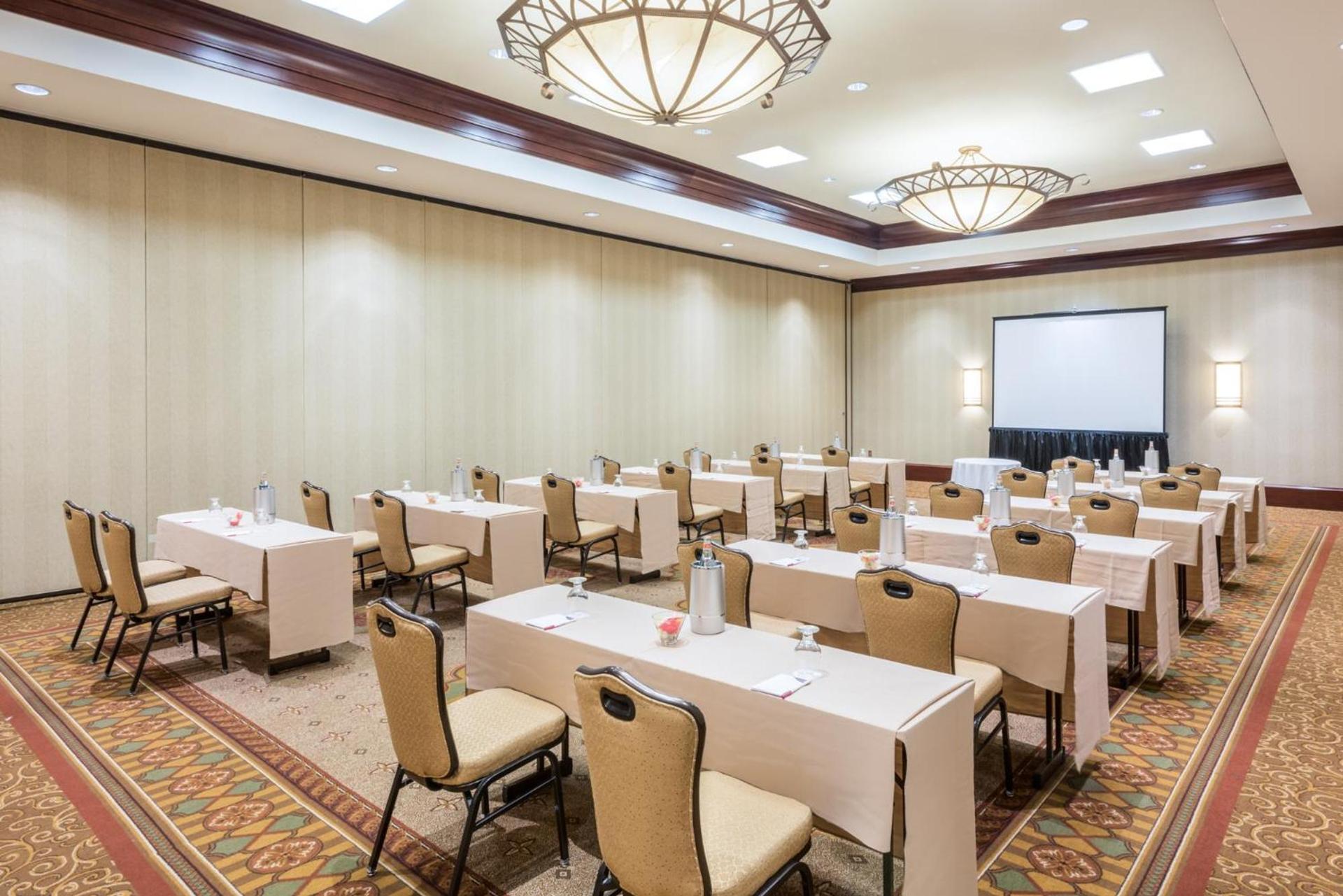 Crowne Plaza Providence-Warwick (Airport) by IHG photo 9