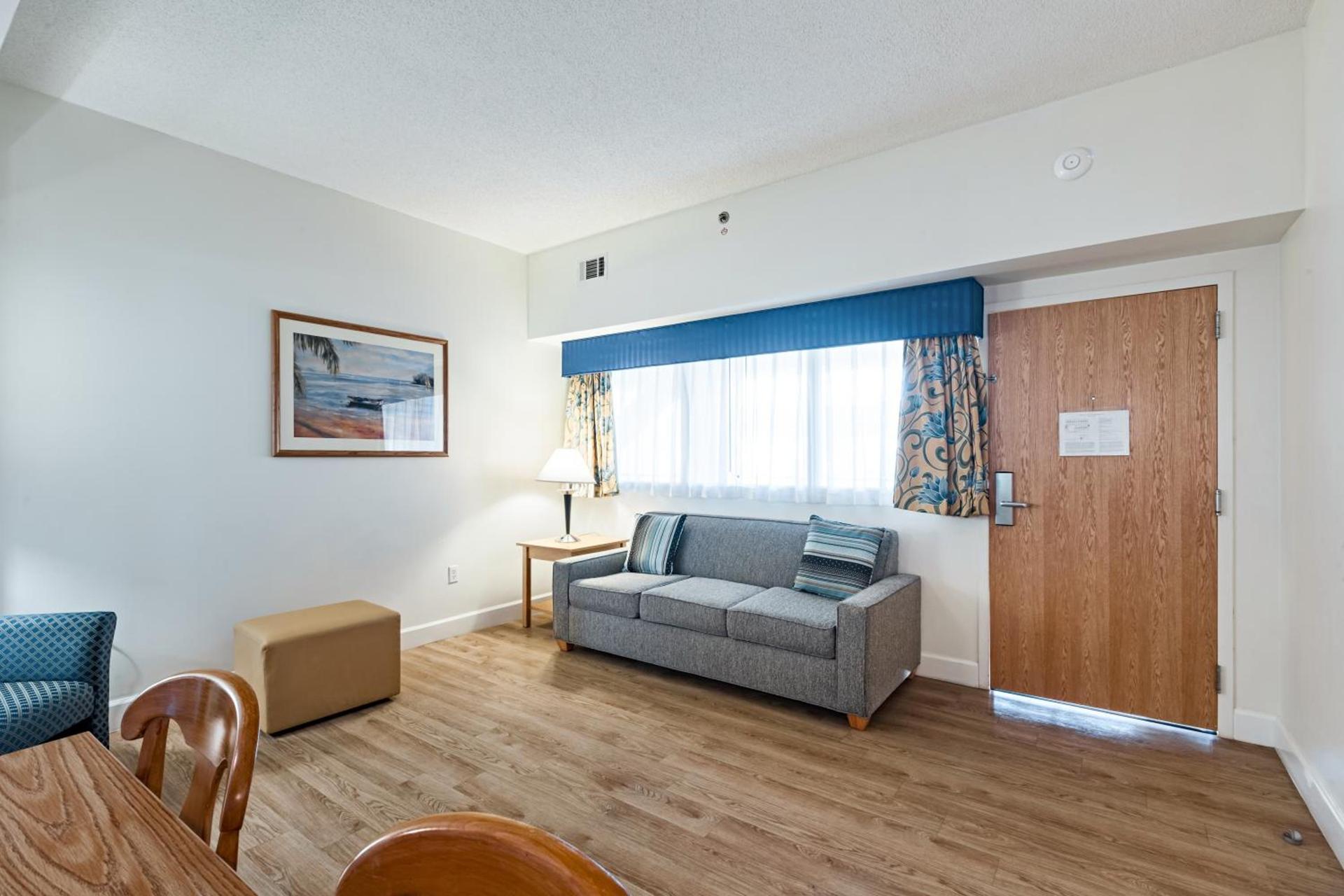 The Atrium Resort, Virginia Beach by Vacatia photo 9
