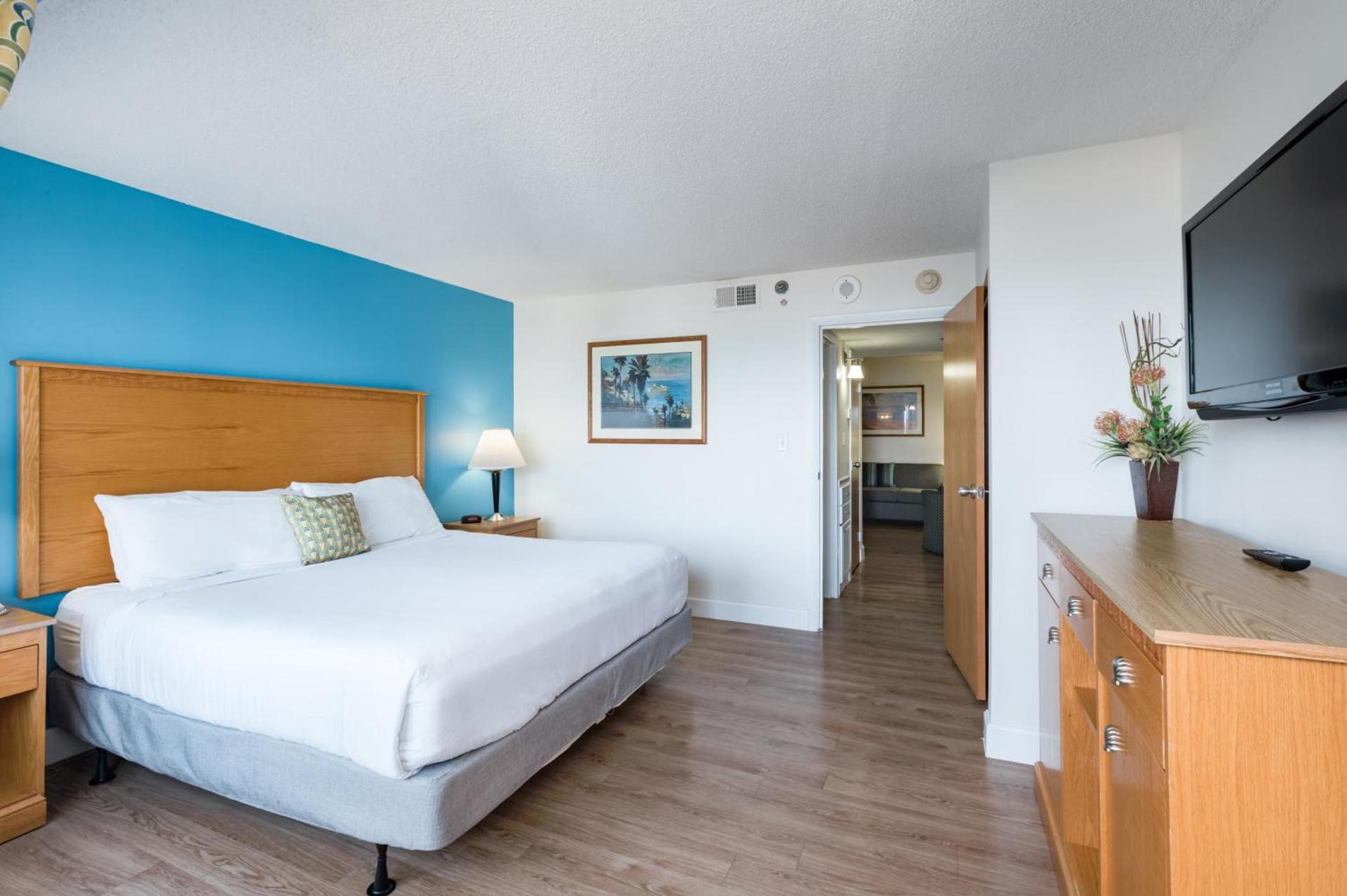 The Ocean Key Virginia Beach Resort photo 5