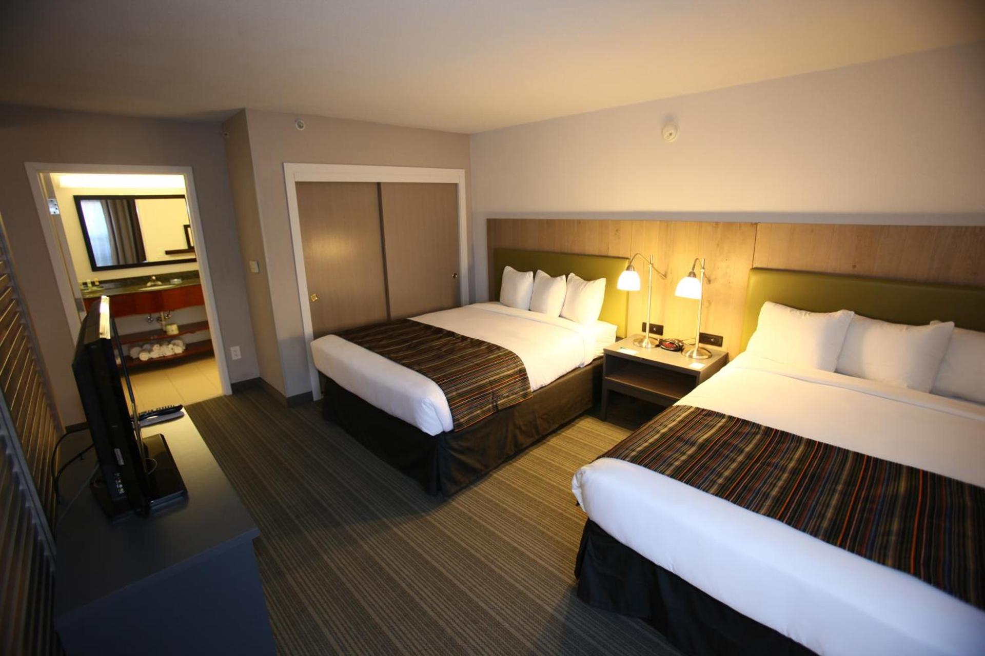 GreenTree Inn & Suites Phoenix Sky Harbor photo 14