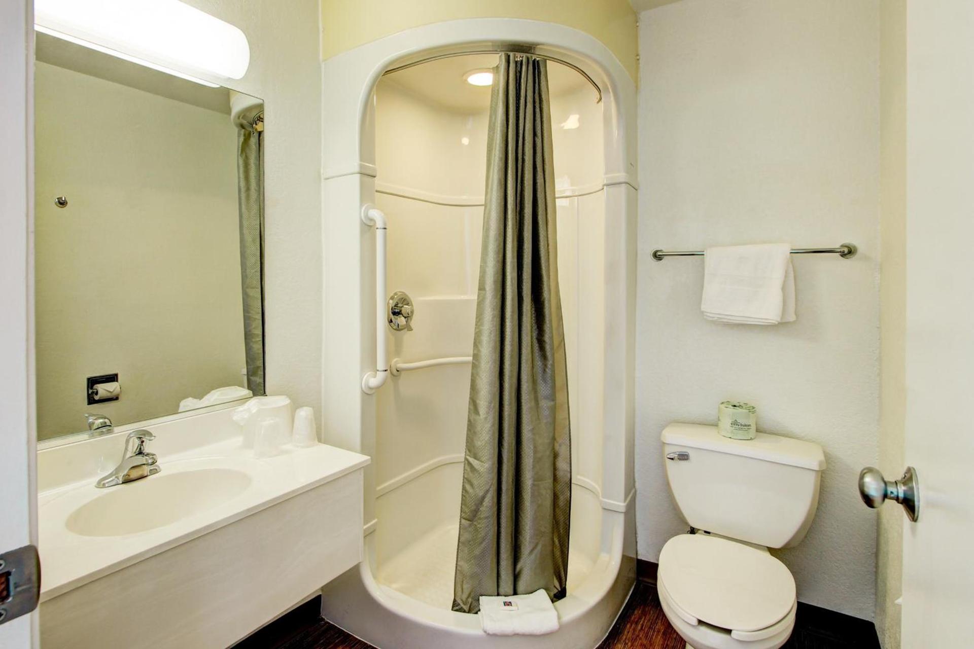 Motel 6-Denver, CO - Airport photo 36