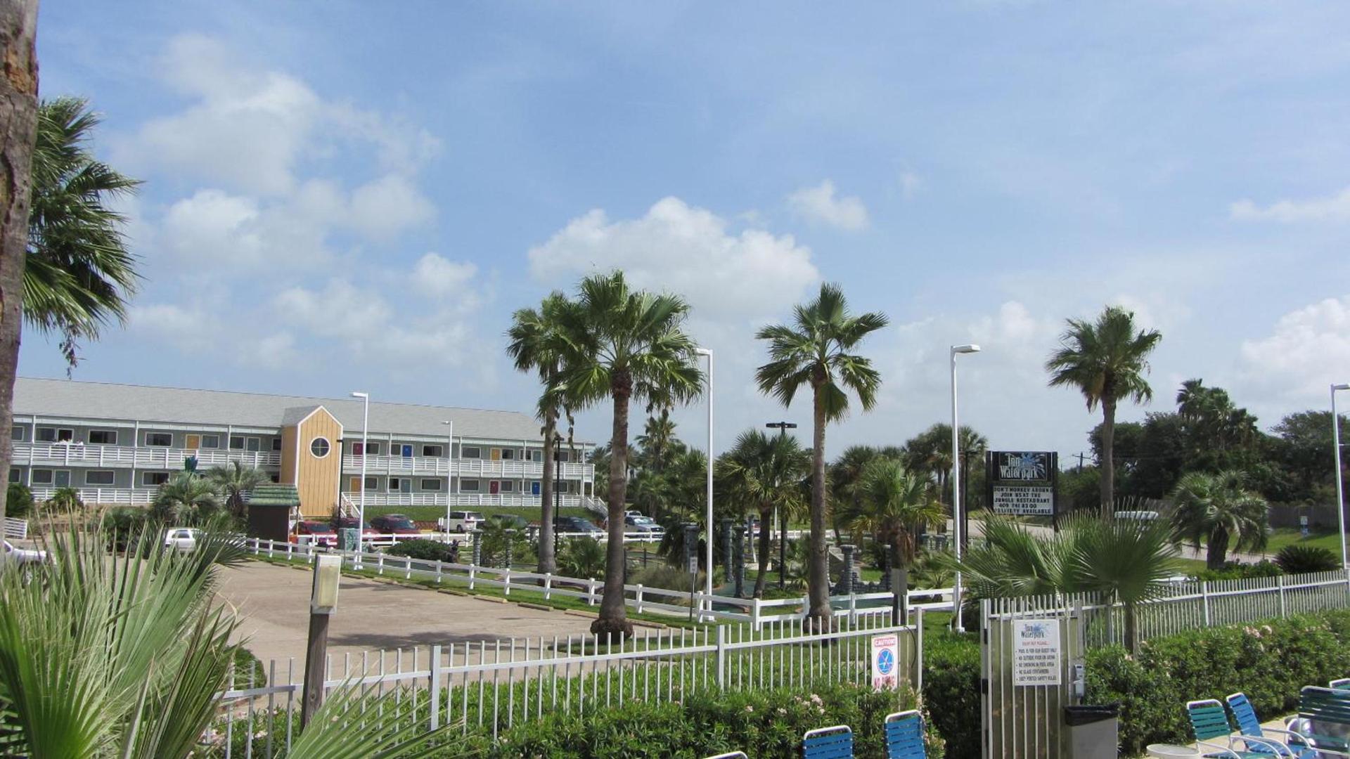 Inn at the Waterpark photo 4