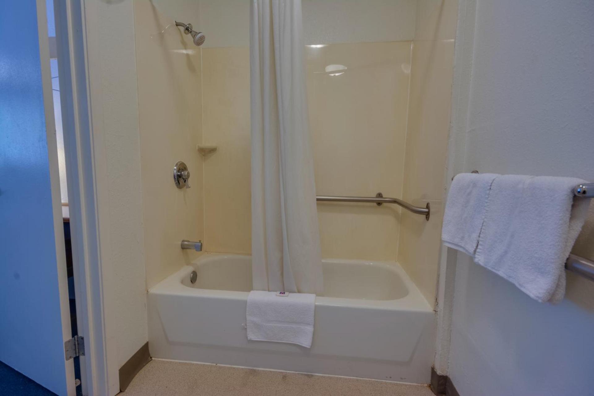 Motel 6-Birmingham, AL photo 66