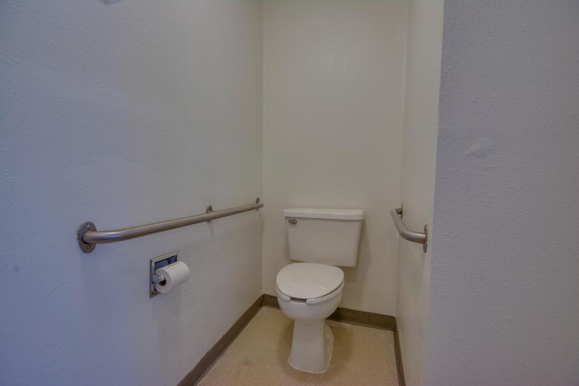 Motel 6-Birmingham, AL photo 67