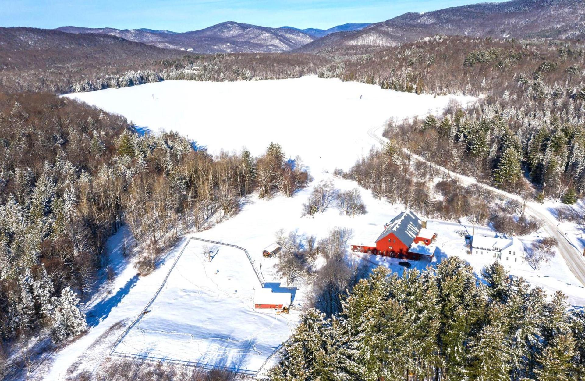 Mountain Meadows Lodge photo 10