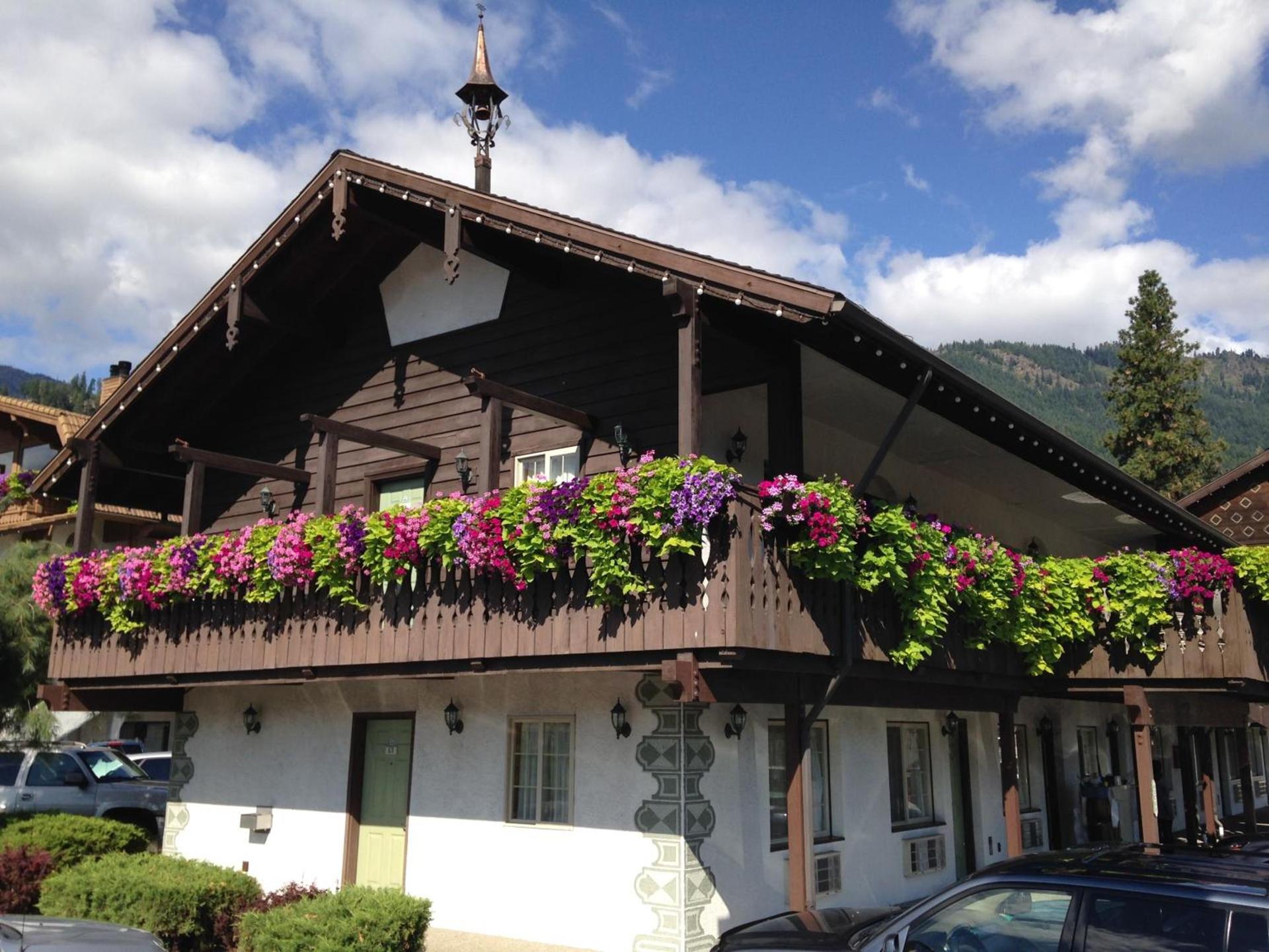 Linderhof Inn photo 3