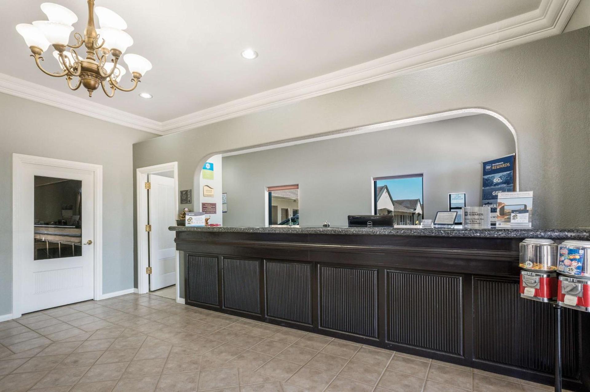 SureStay Hotel by Best Western Alice photo 6