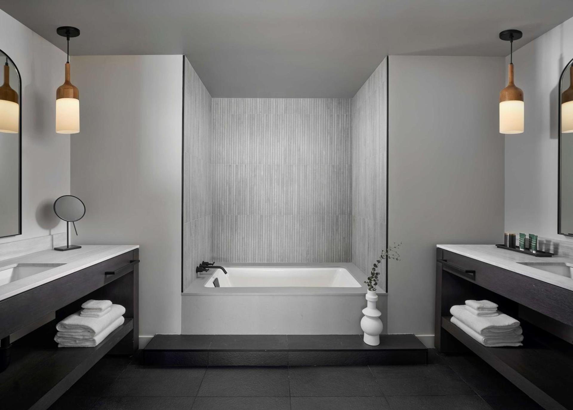 Alila Marea Beach Resort Encinitas, a Hyatt Resort photo 3