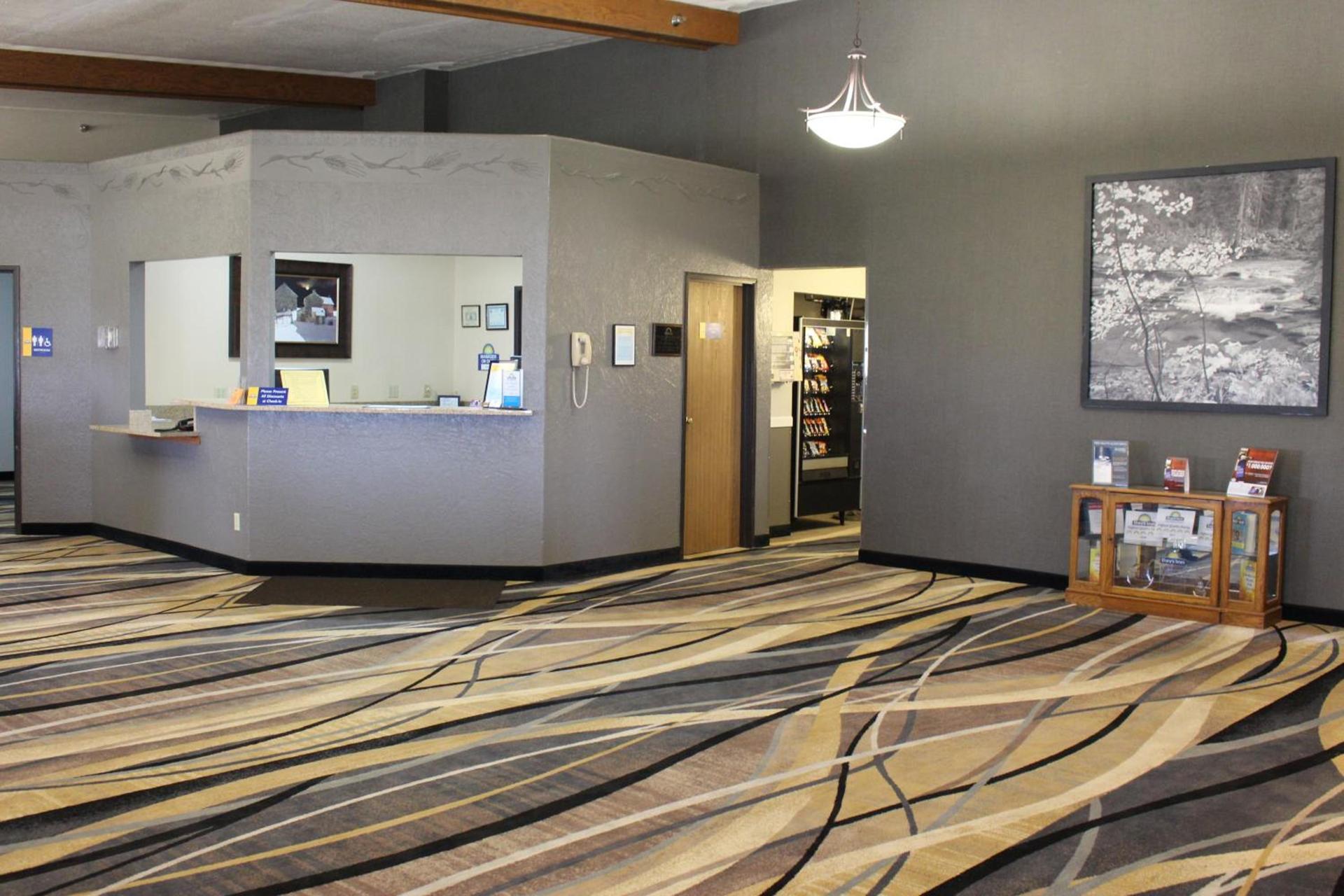 Days Inn by Wyndham Watertown photo 12
